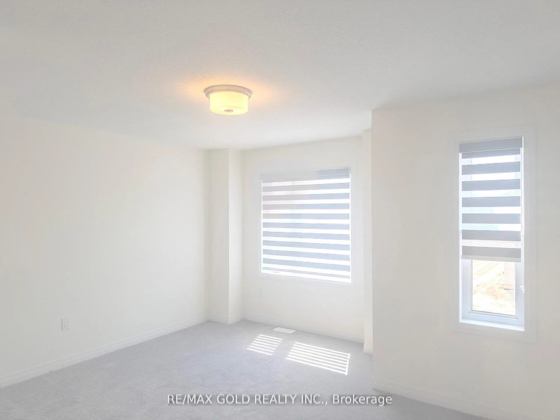 Photo 10 of 75 George Brier Drive, Brant, Paris — HOMEH