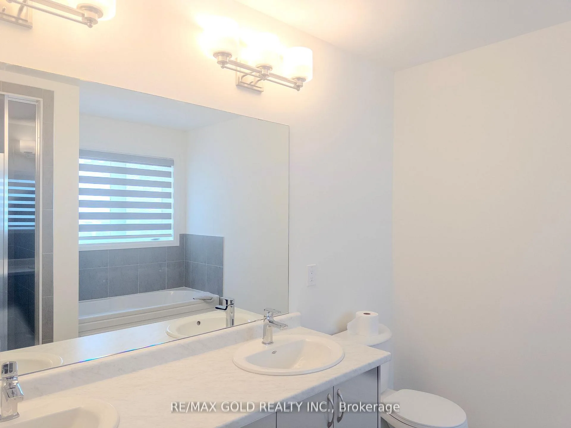 Photo 12 of 75 George Brier Drive, Brant, Paris — HOMEH