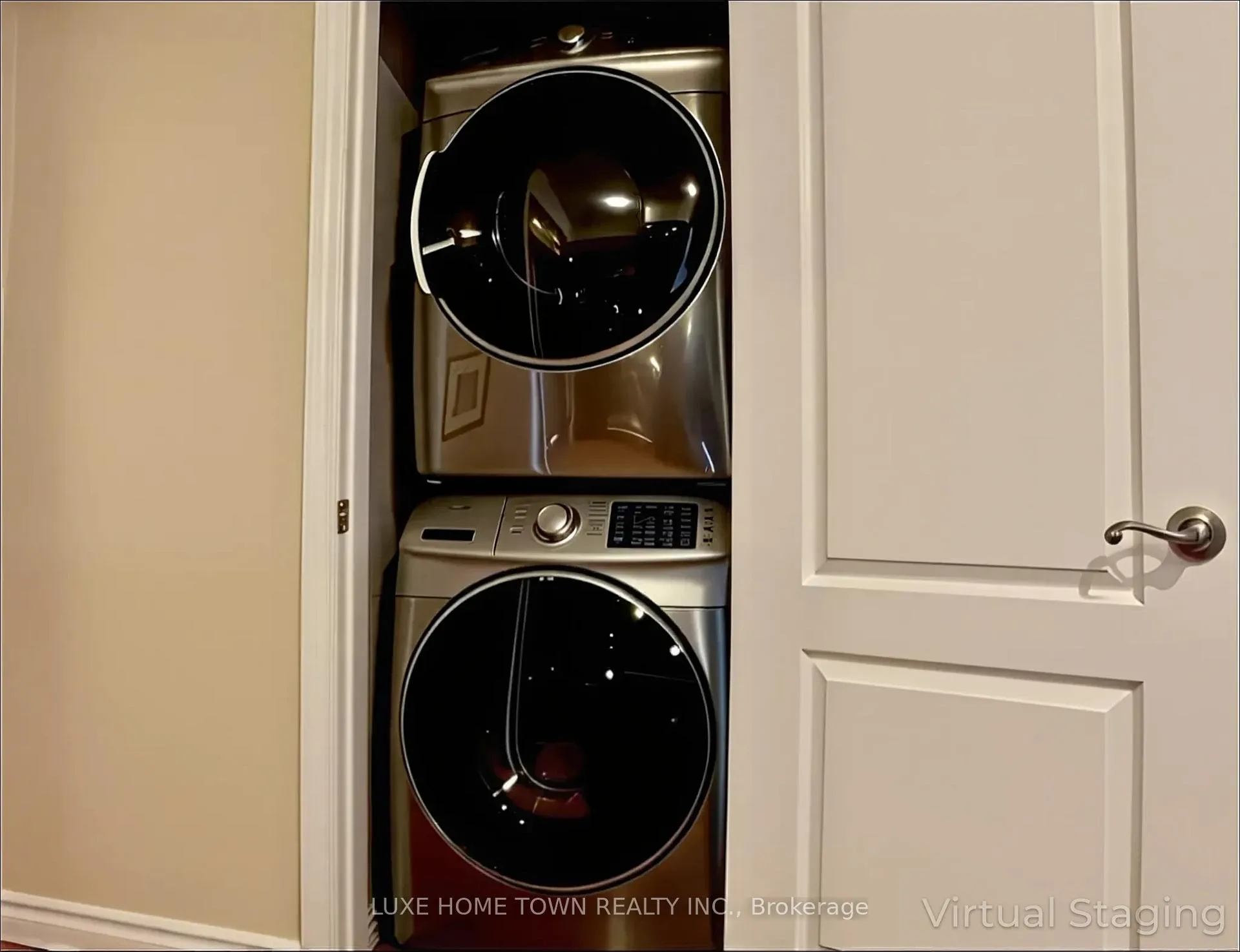 Photo 10 of Unit 710, 135 James Street S, Hamilton, Corktown — HOMEH