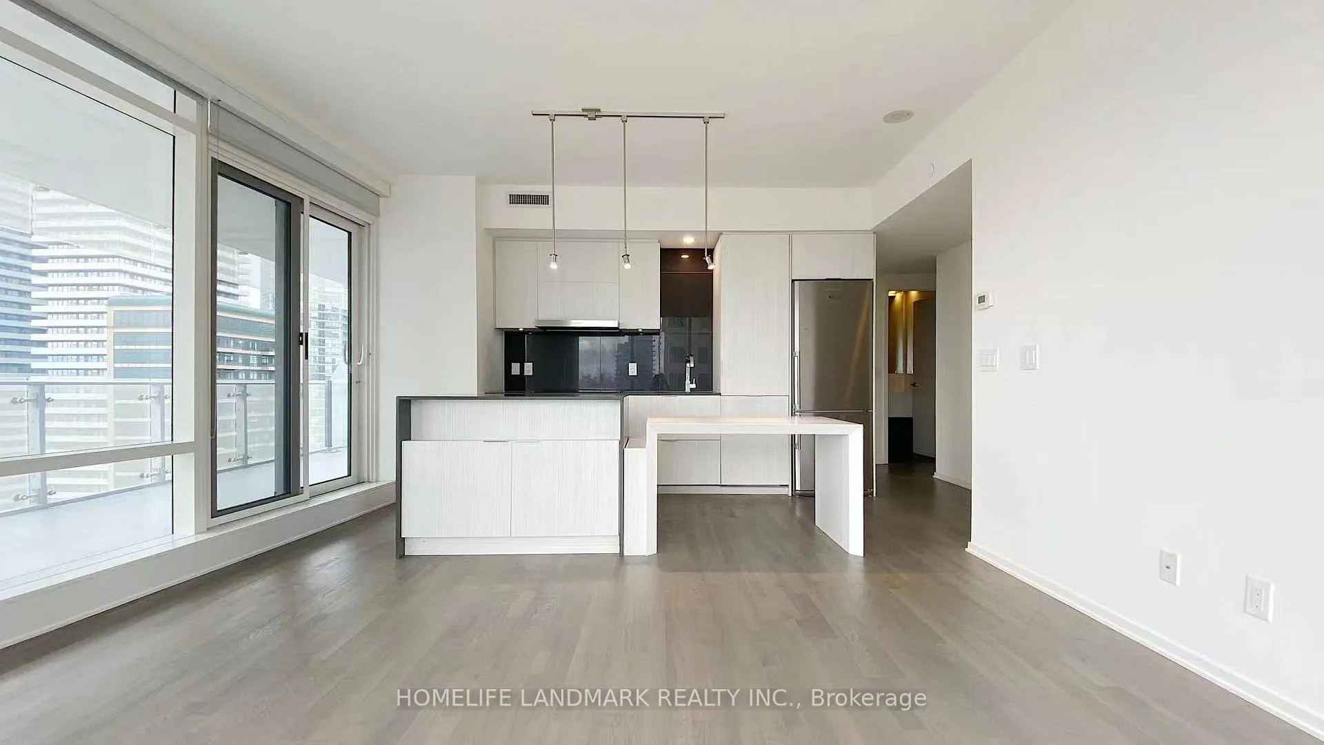 Photo 5 of Unit 2601, 1 Bloor Street E, Toronto, Church-Yonge Corridor — HOMEH