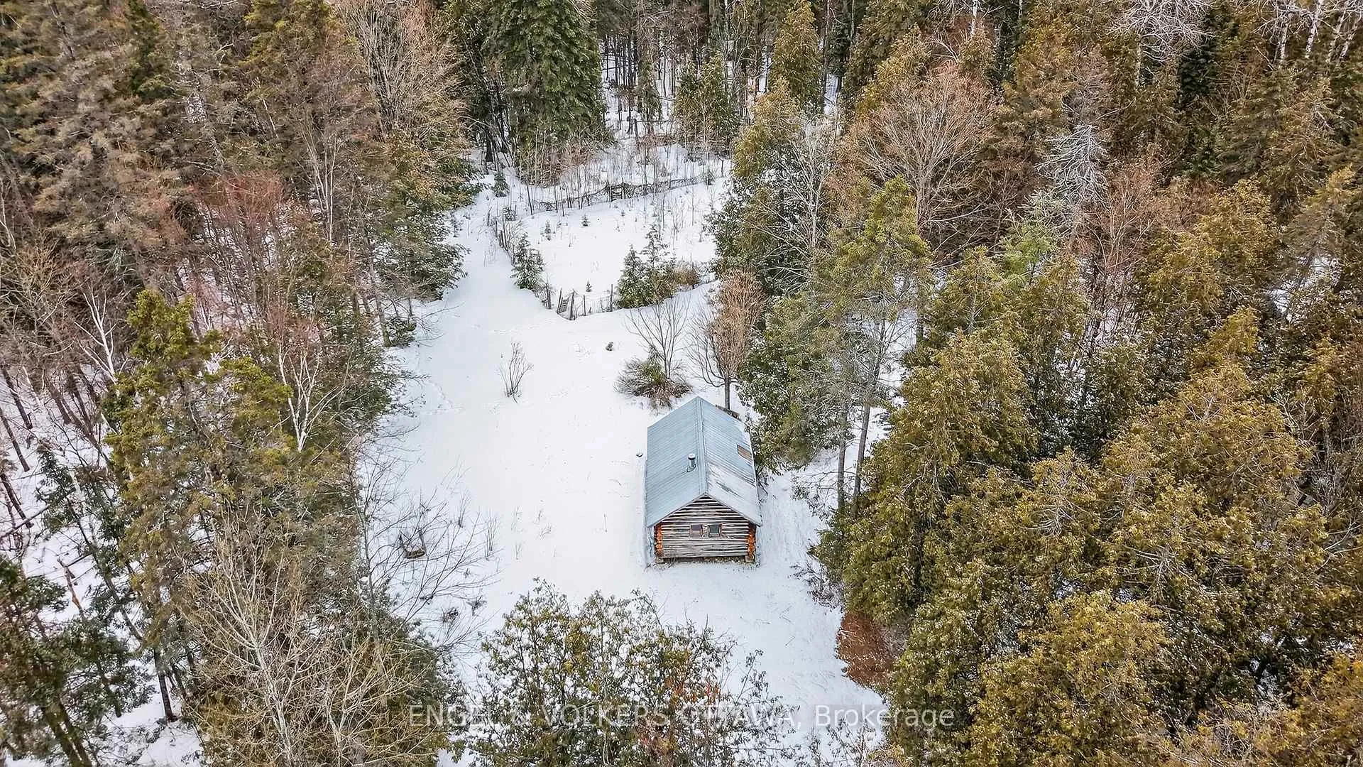 Photo 4 of 2485 Marshwood Road, Ottawa, Huntley Ward (North West) — HOMEH
