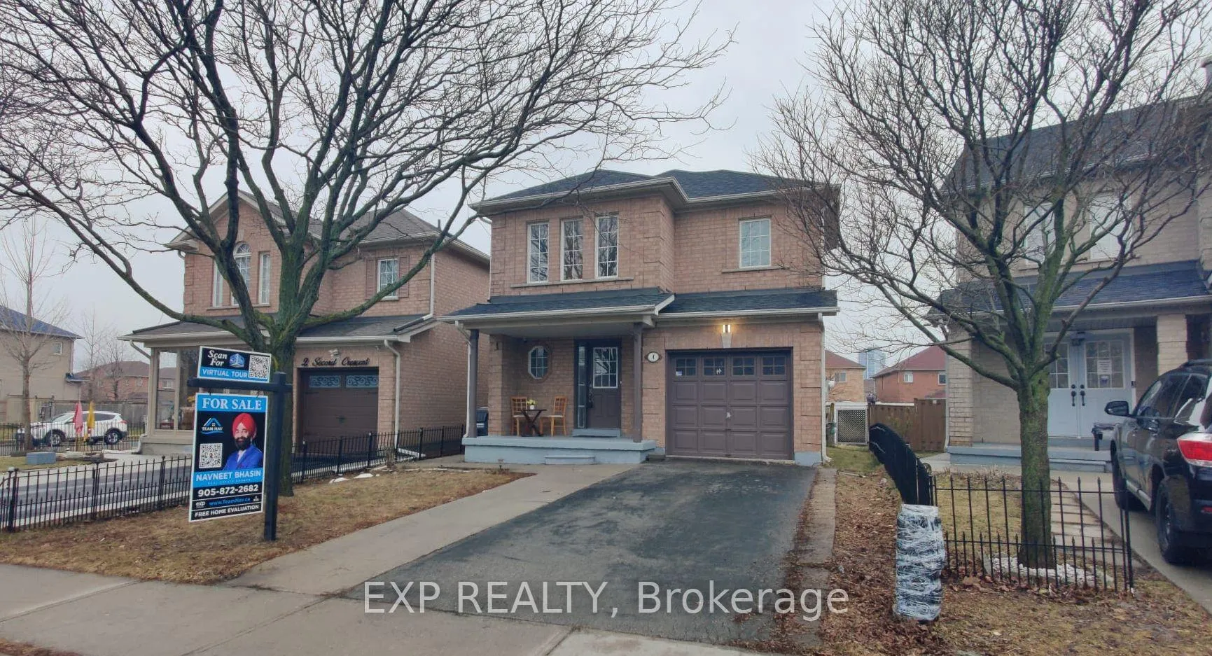 Photo 1 of 4 Secord Crescent, Brampton, Fletcher's Meadow — HOMEH