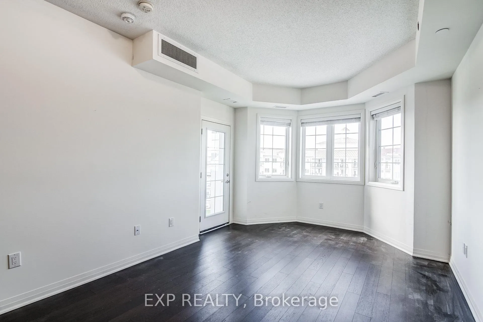 Photo 12 of Unit 401, 80 Shipway Avenue, Clarington, Newcastle — HOMEH
