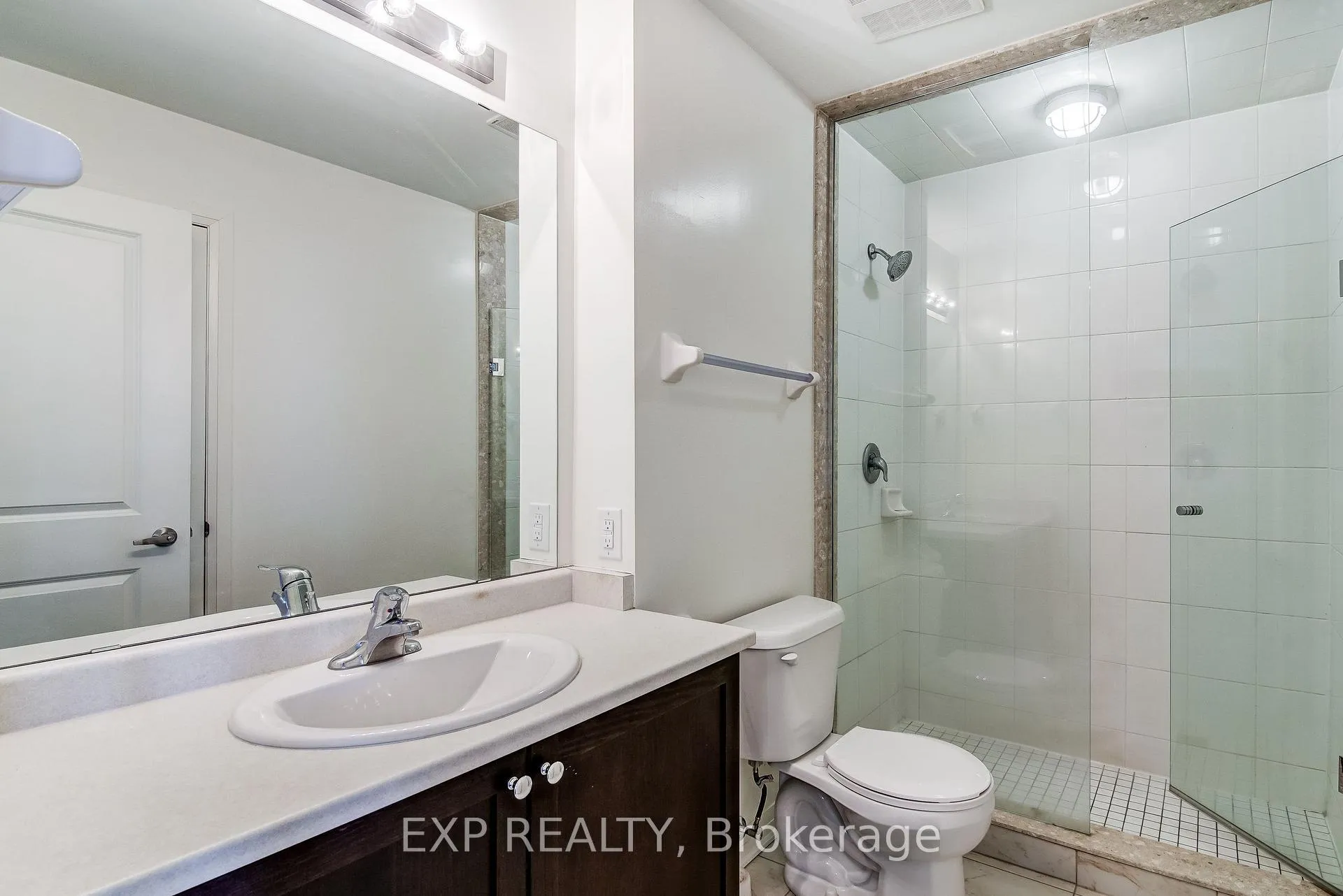 Photo 15 of Unit 401, 80 Shipway Avenue, Clarington, Newcastle — HOMEH