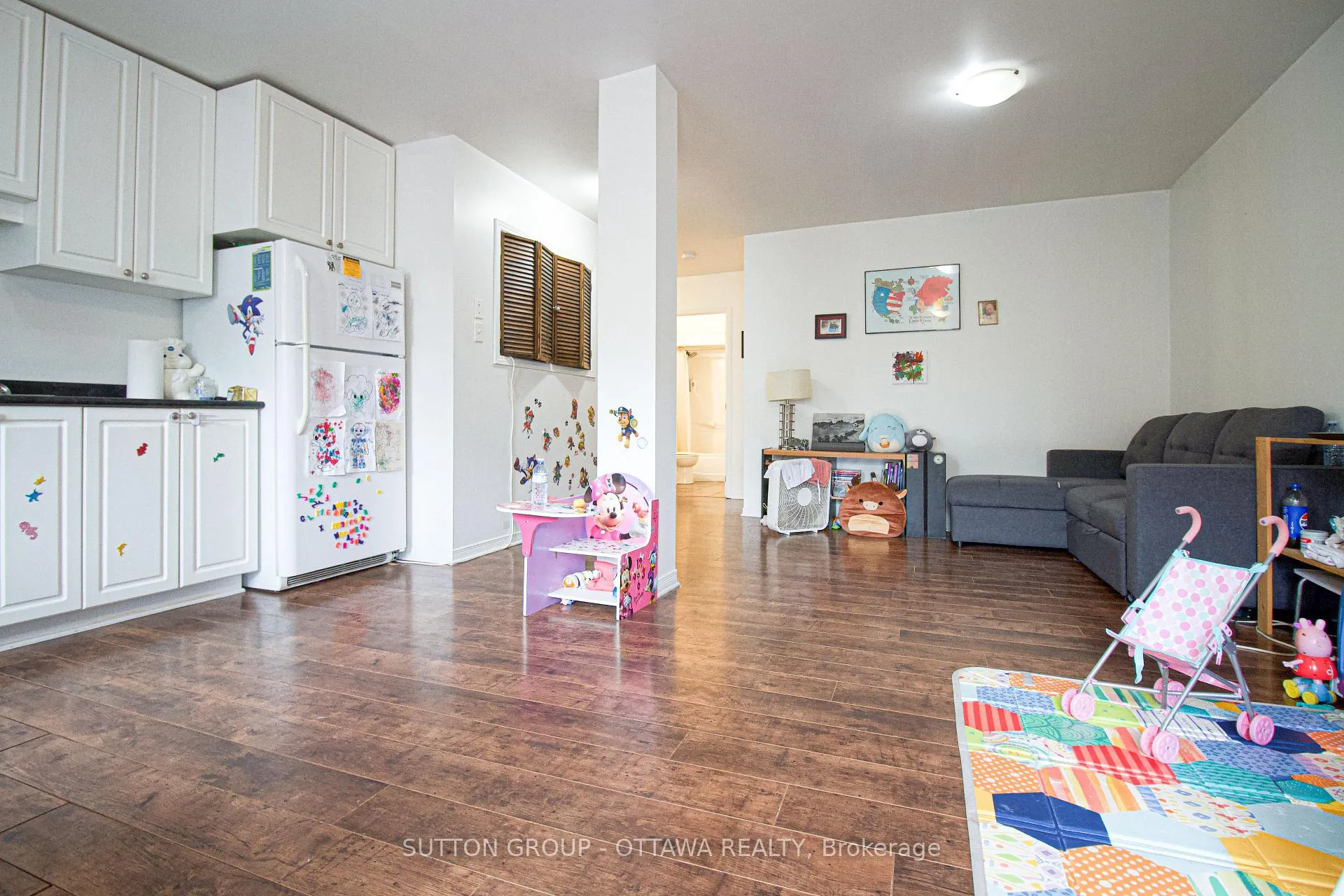 Photo 8 of 309 Cyr Avenue, Ottawa, Vanier — HOMEH