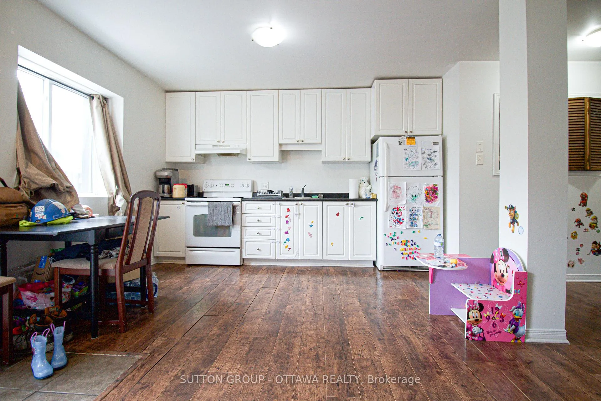 Photo 9 of 309 Cyr Avenue, Ottawa, Vanier — HOMEH