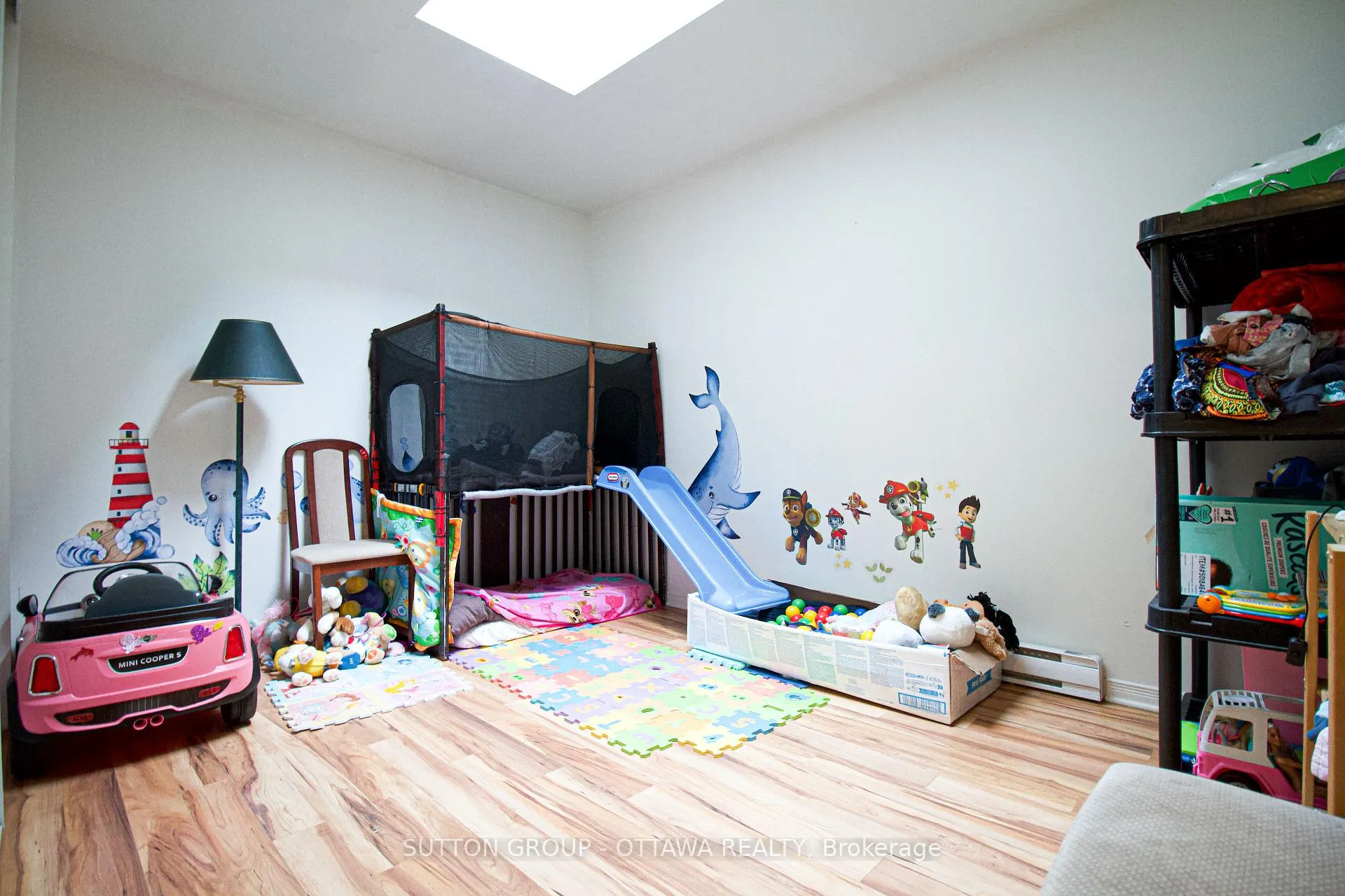 Photo 12 of 309 Cyr Avenue, Ottawa, Vanier — HOMEH