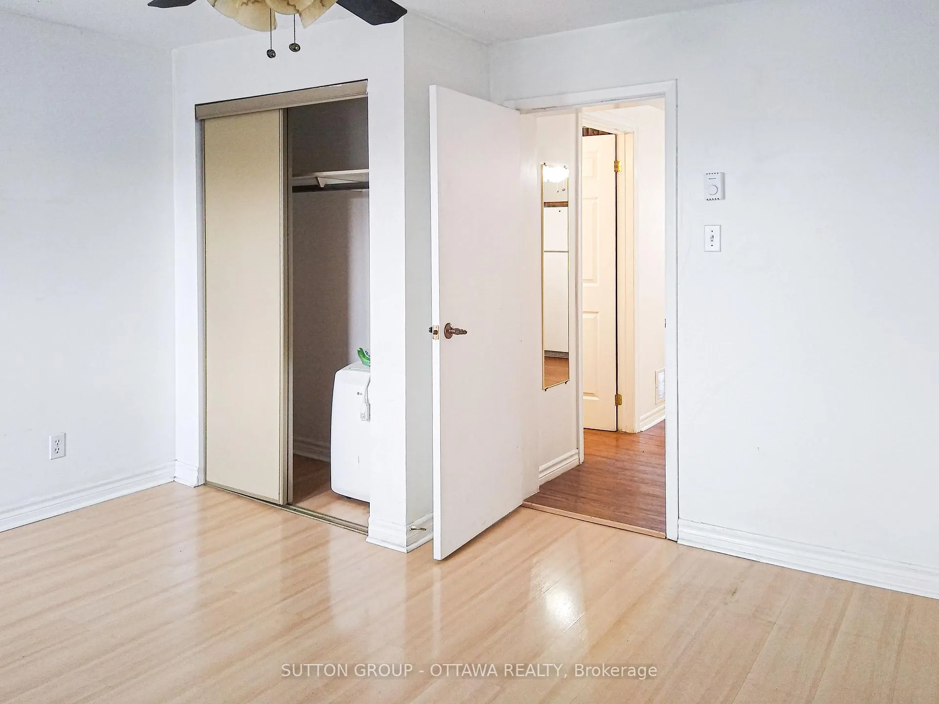 Photo 42 of 309 Cyr Avenue, Ottawa, Vanier — HOMEH