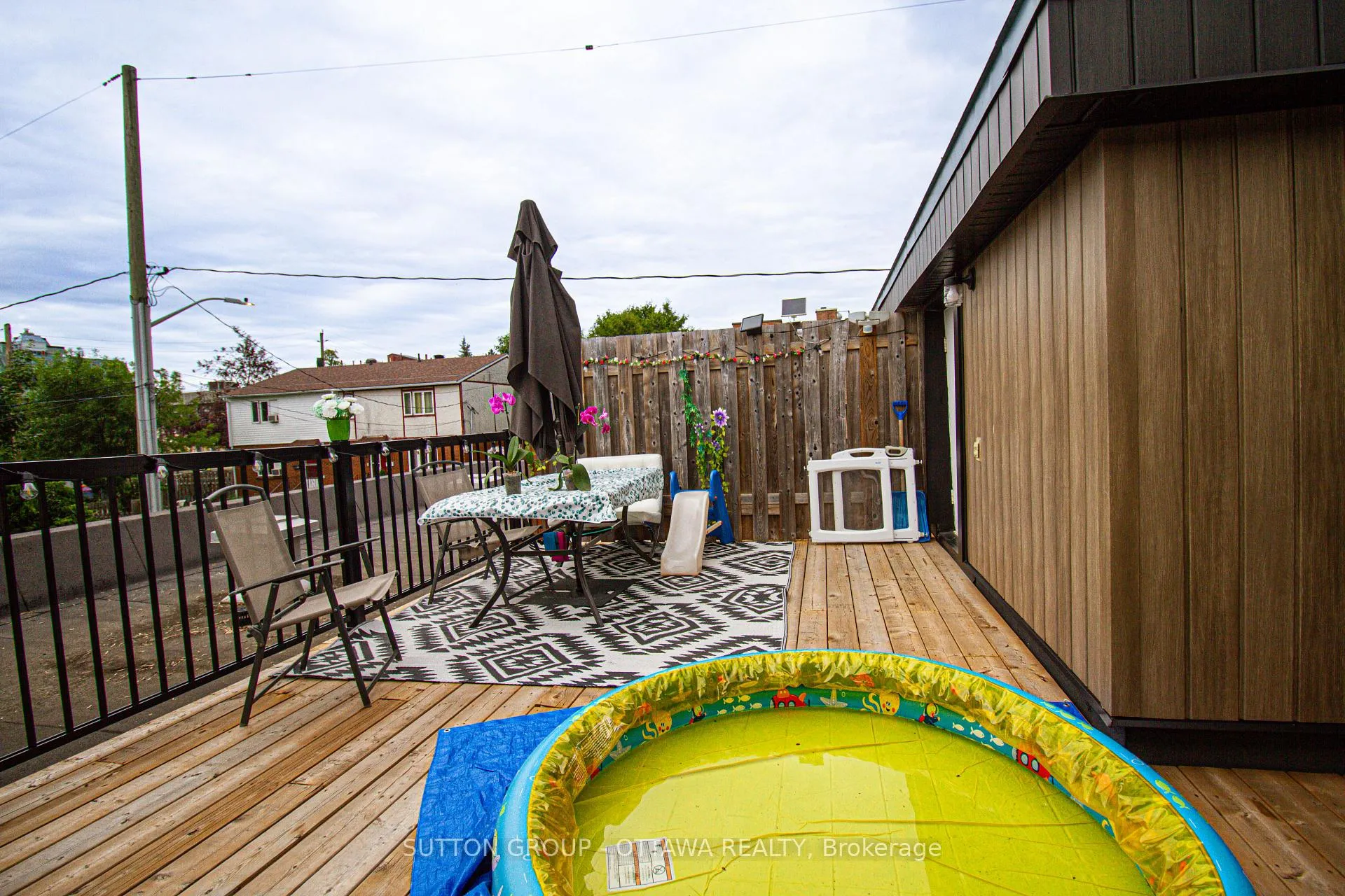 Photo 45 of 309 Cyr Avenue, Ottawa, Vanier — HOMEH