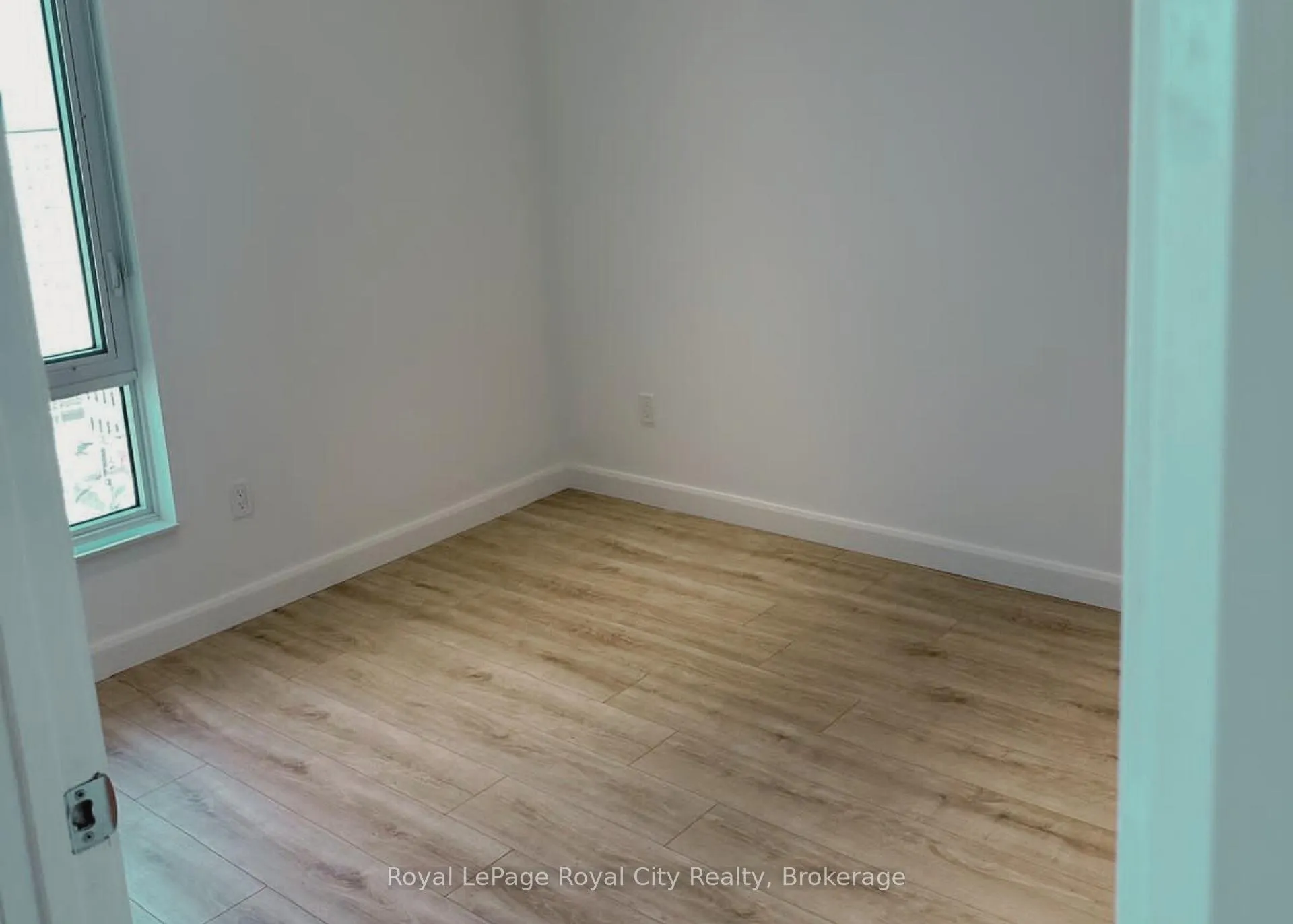 Photo 8 of Unit 1105, 741 King Street, Kitchener, KW Hospital — HOMEH