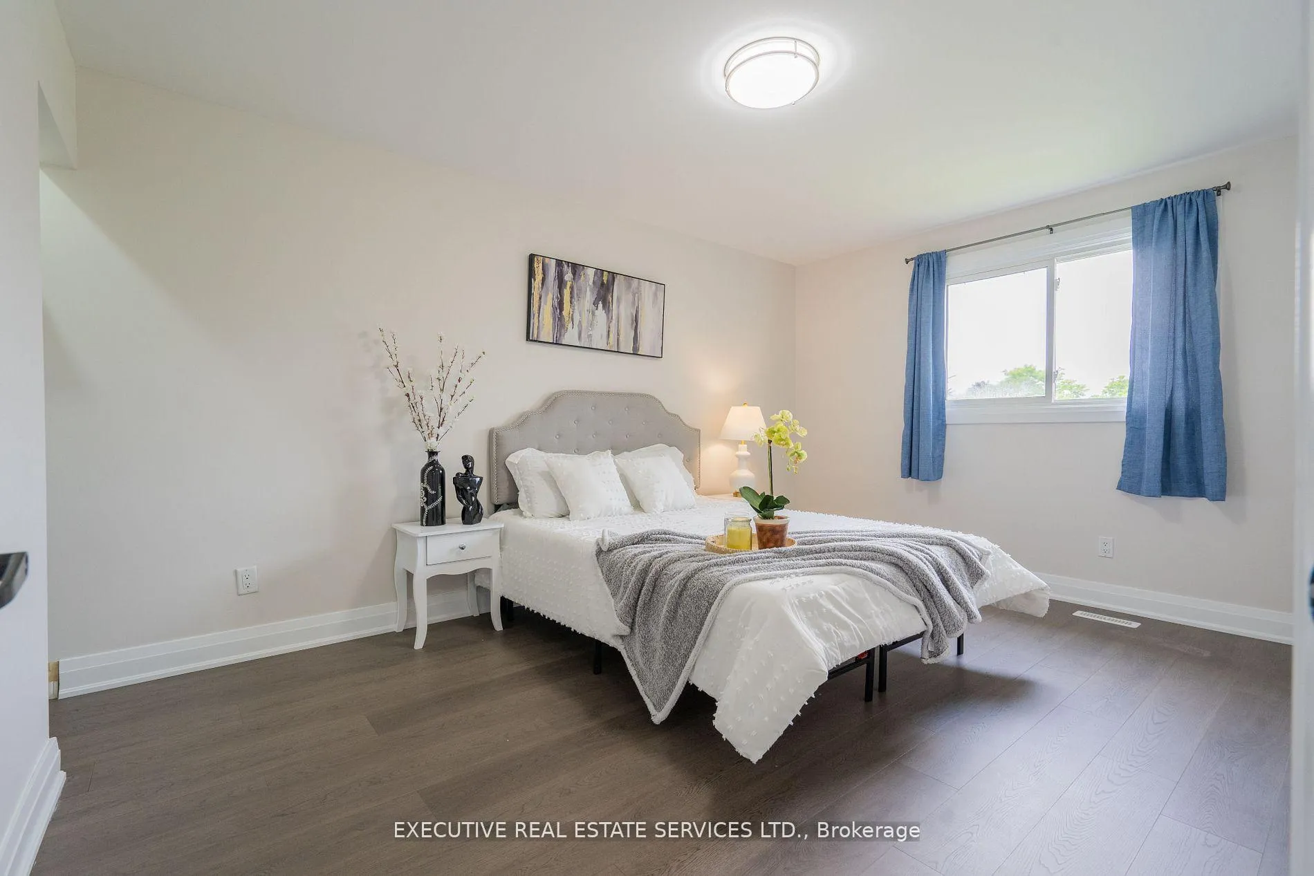 Photo 19 of 36 Blueridge Square, Brampton, Heart Lake West — HOMEH
