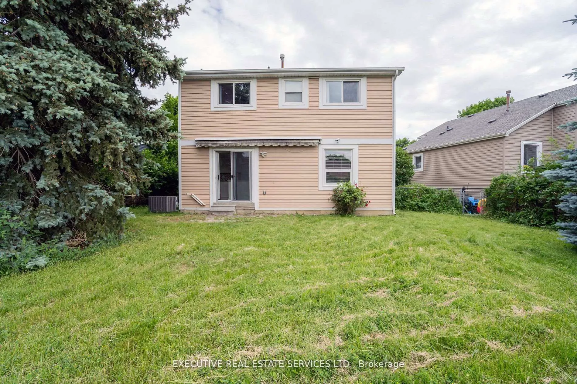 Photo 25 of 36 Blueridge Square, Brampton, Heart Lake West — HOMEH