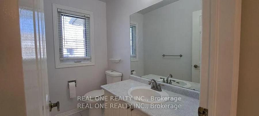 Photo 10 of 552 Marlatt Drive, Oakville, River Oaks — HOMEH