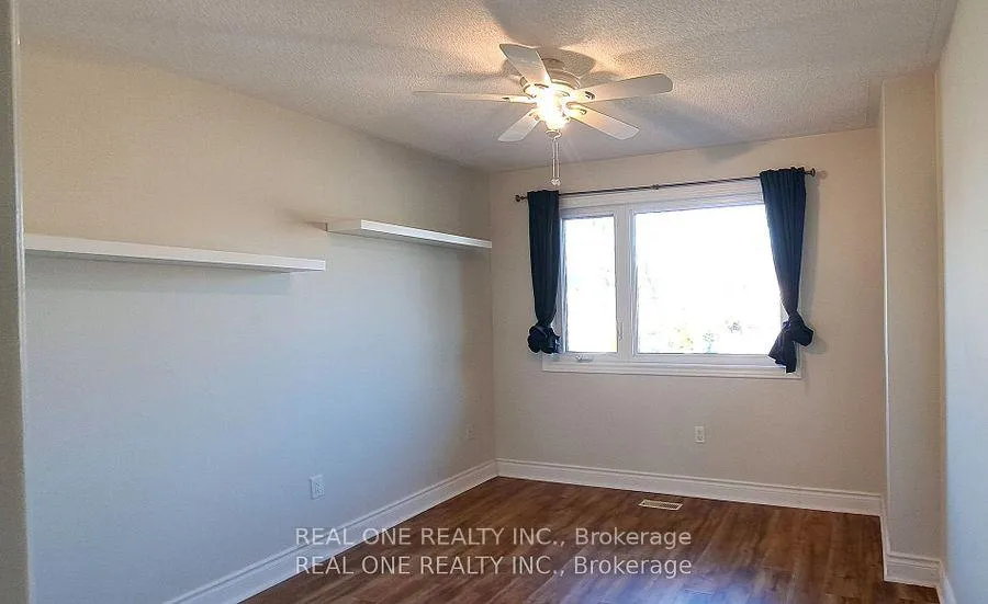 Photo 14 of 552 Marlatt Drive, Oakville, River Oaks — HOMEH
