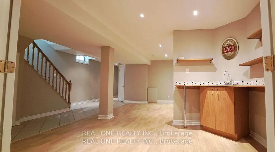 Photo 21 of 552 Marlatt Drive, Oakville, River Oaks — HOMEH