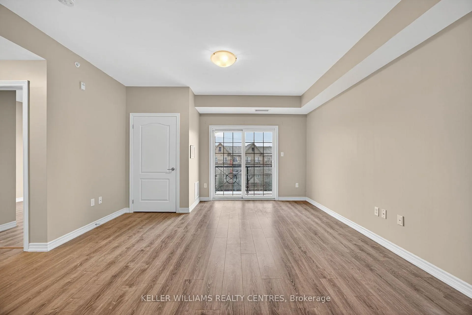 Photo 9 of Unit 408, 40 Ferndale Drive S, Barrie, Ardagh — HOMEH