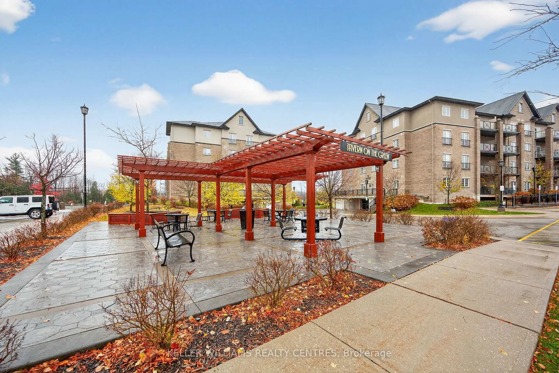 Photo 26 of Unit 408, 40 Ferndale Drive S, Barrie, Ardagh — HOMEH