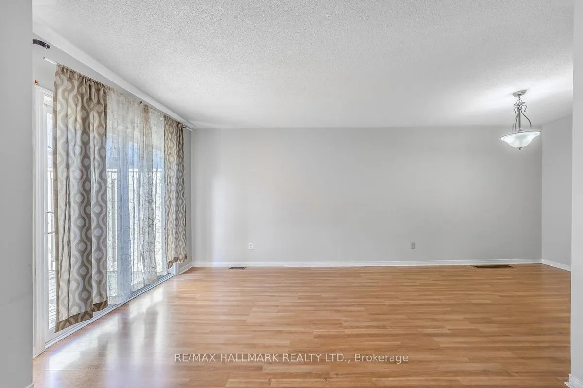 Photo 6 of Unit 40, 1775 Valley Farm Road, Pickering, Town Centre — HOMEH