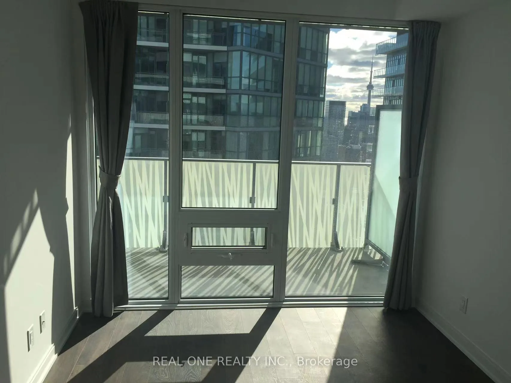 Photo 5 of Unit 4302, 42 Charles Street E, Toronto, Church-Yonge Corridor — HOMEH