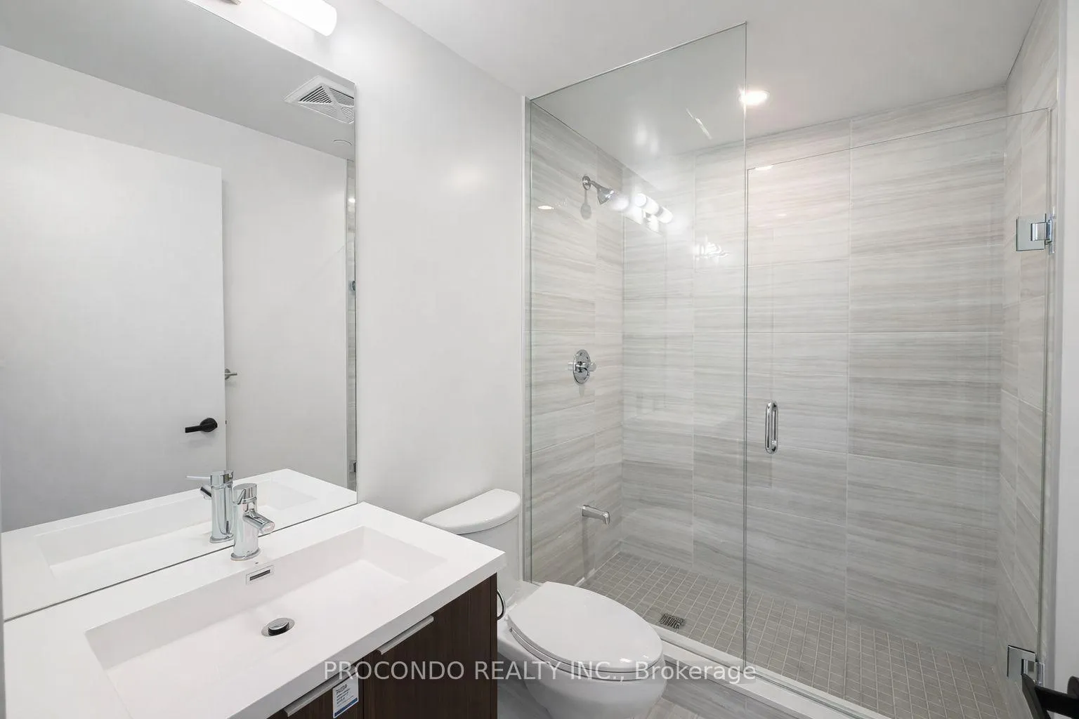 Photo 9 of Unit 5801, 8 Interchange Way, Vaughan, Vaughan Corporate Centre — HOMEH