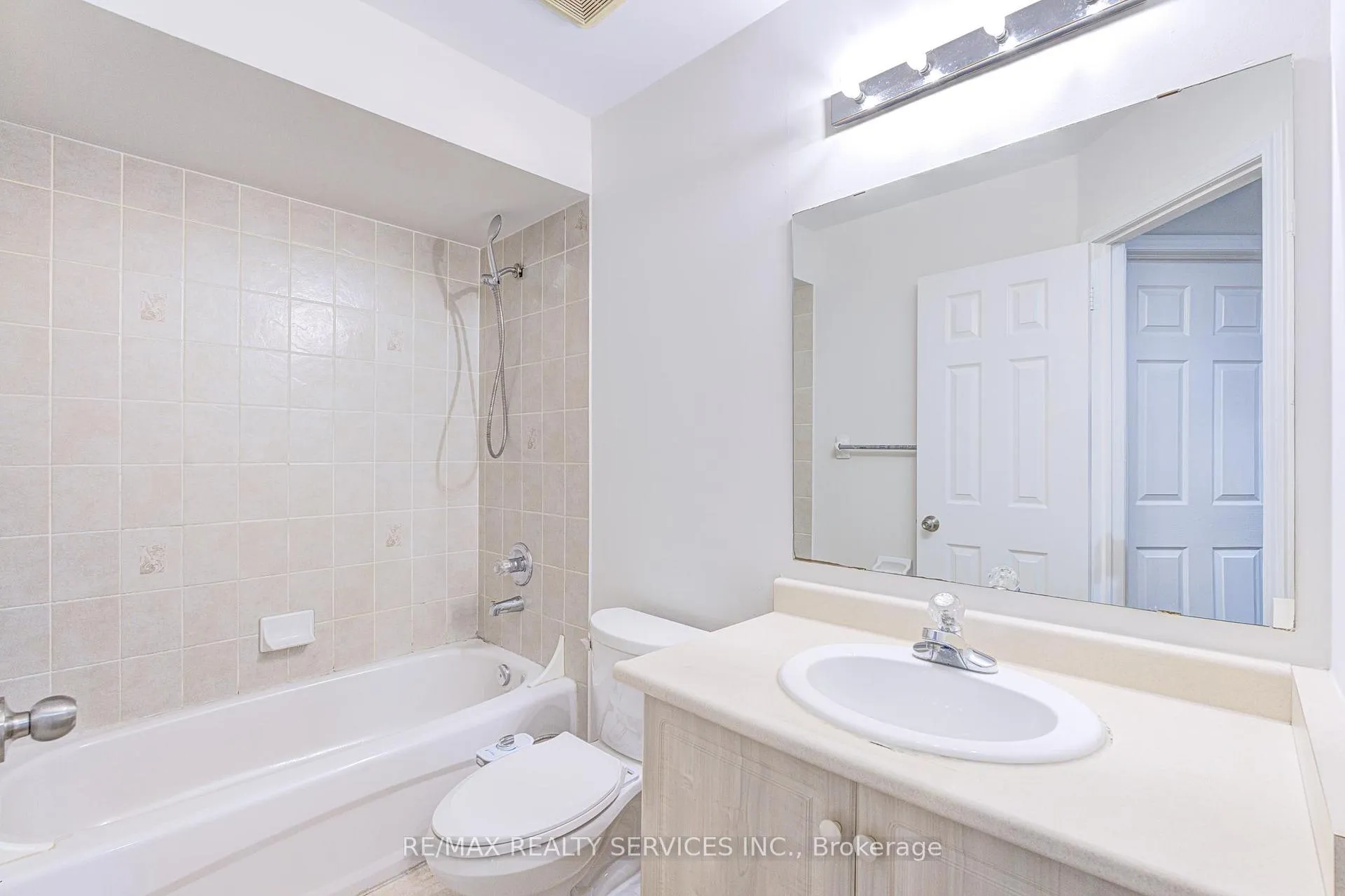 Photo 24 of 6 Beachsurf Road, Brampton, Sandringham-Wellington — HOMEH