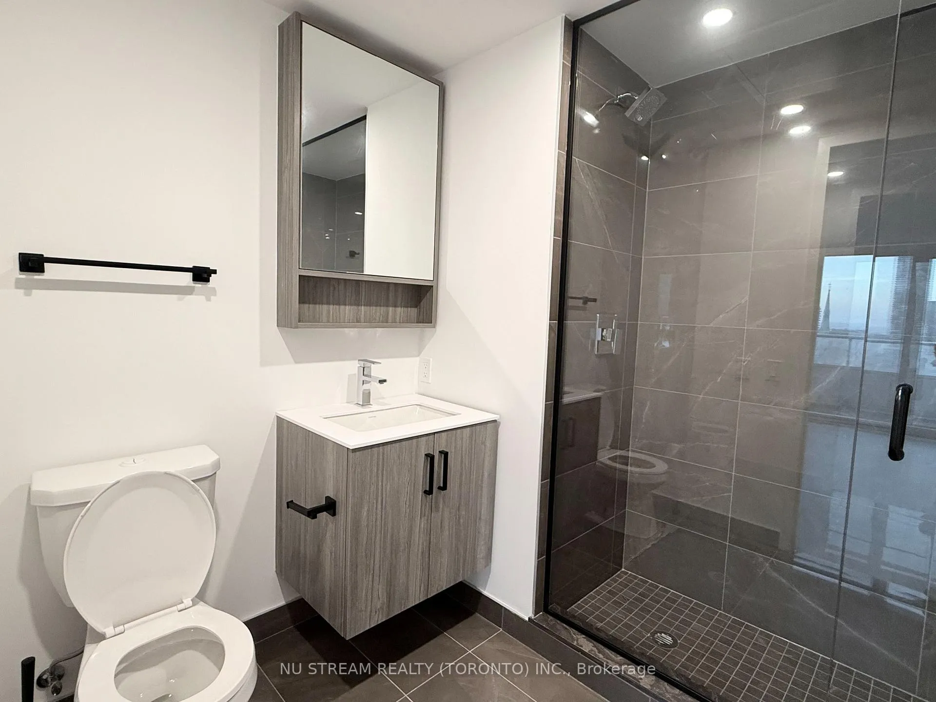 Photo 7 of Unit 2203, 88 Queen Street E, Toronto, Church-Yonge Corridor — HOMEH
