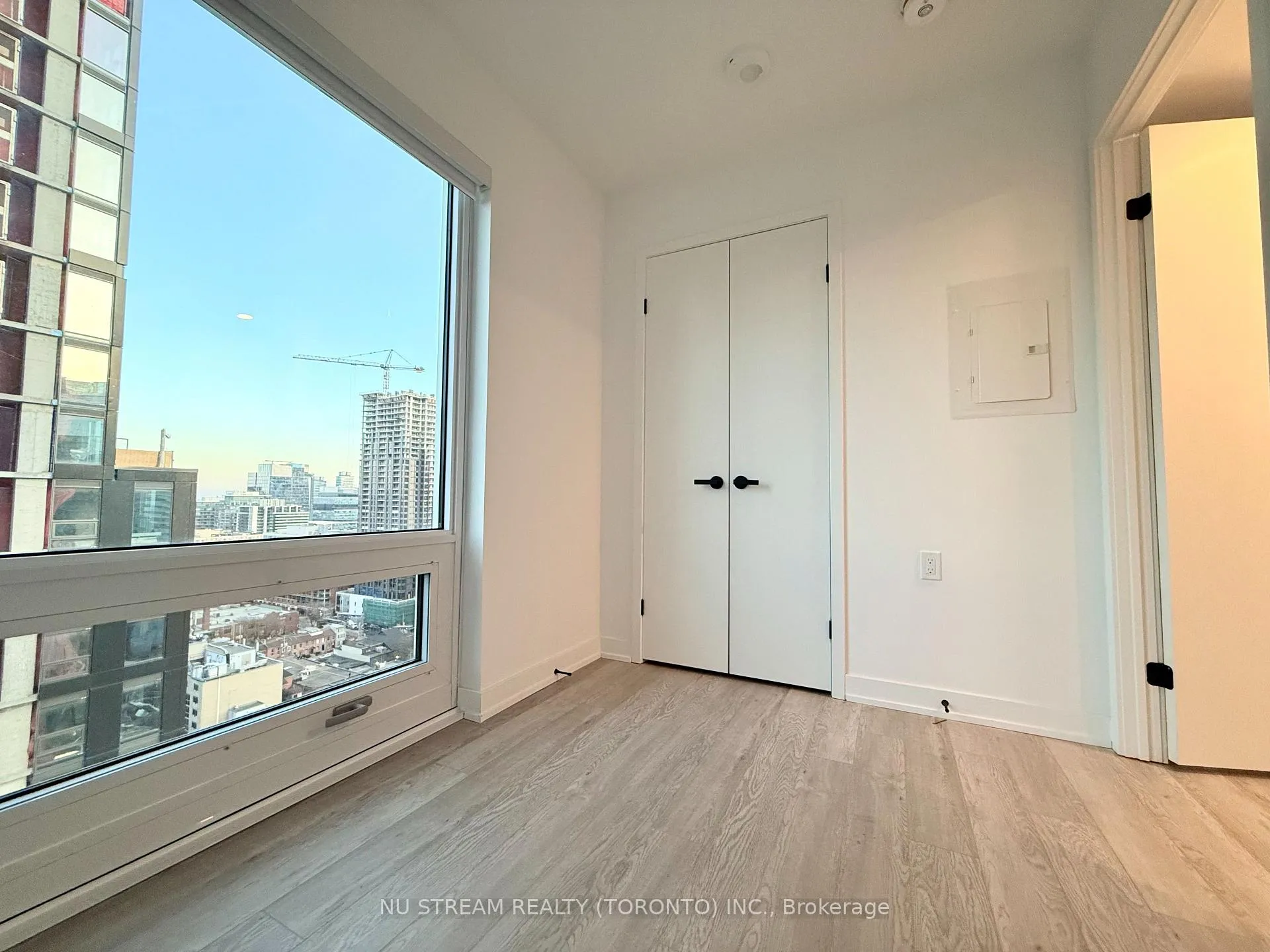Photo 8 of Unit 2203, 88 Queen Street E, Toronto, Church-Yonge Corridor — HOMEH