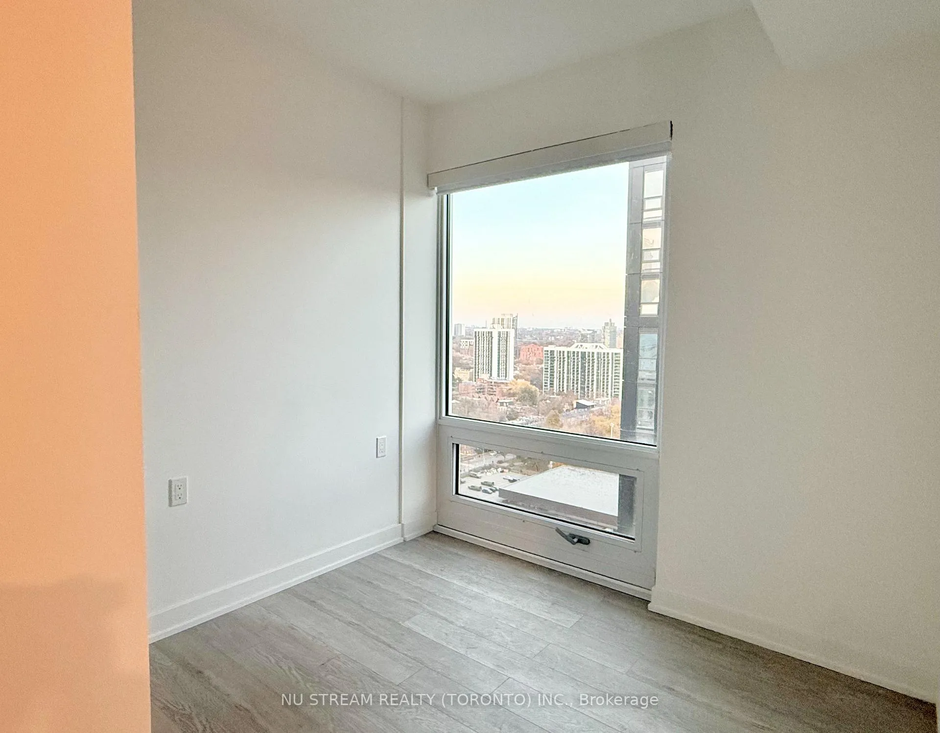 Photo 9 of Unit 2203, 88 Queen Street E, Toronto, Church-Yonge Corridor — HOMEH