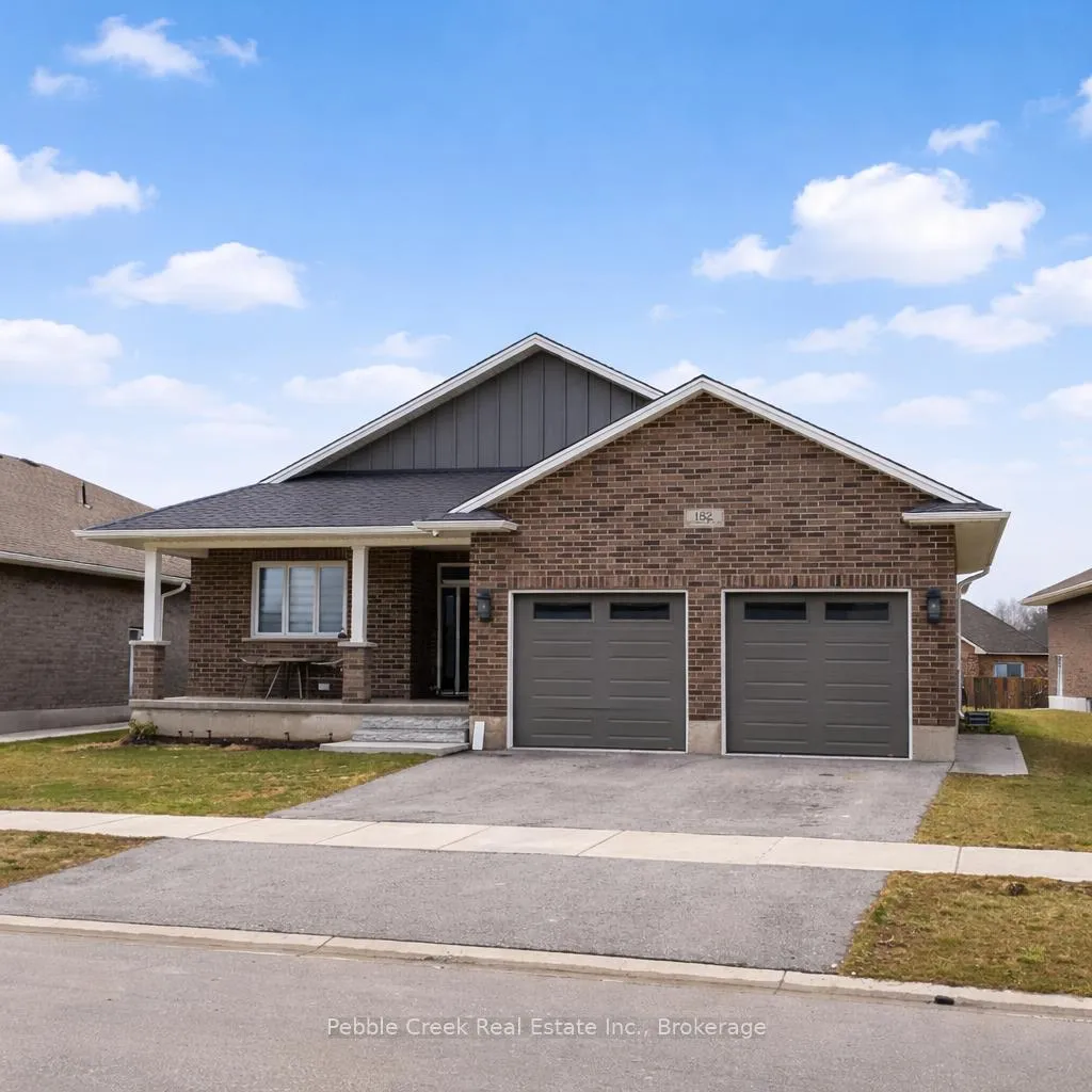 Front of 182 Shearwater Trail
