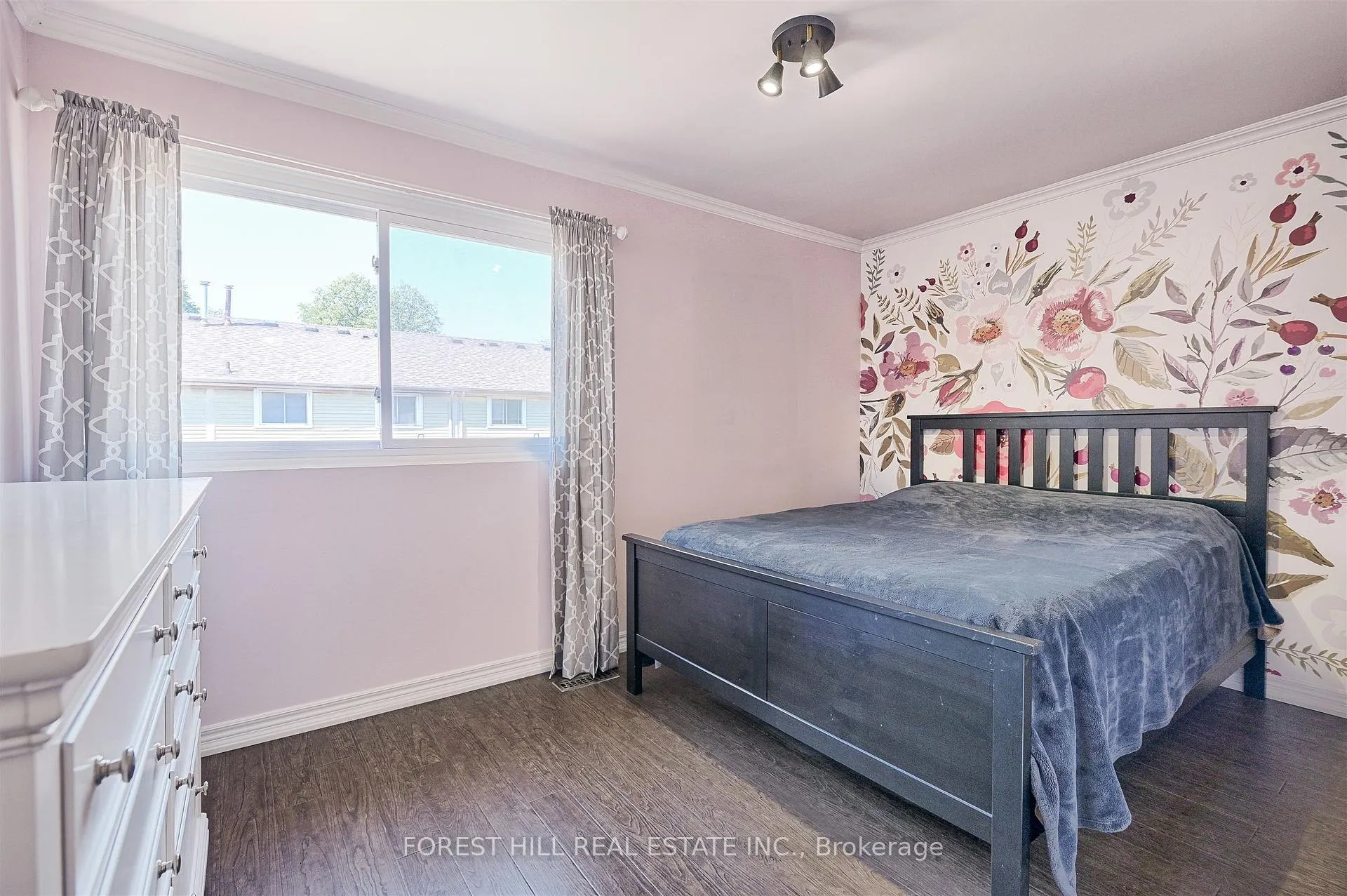 Photo 17 of 17 Rushmore Crescent, Brampton, Heart Lake East — HOMEH