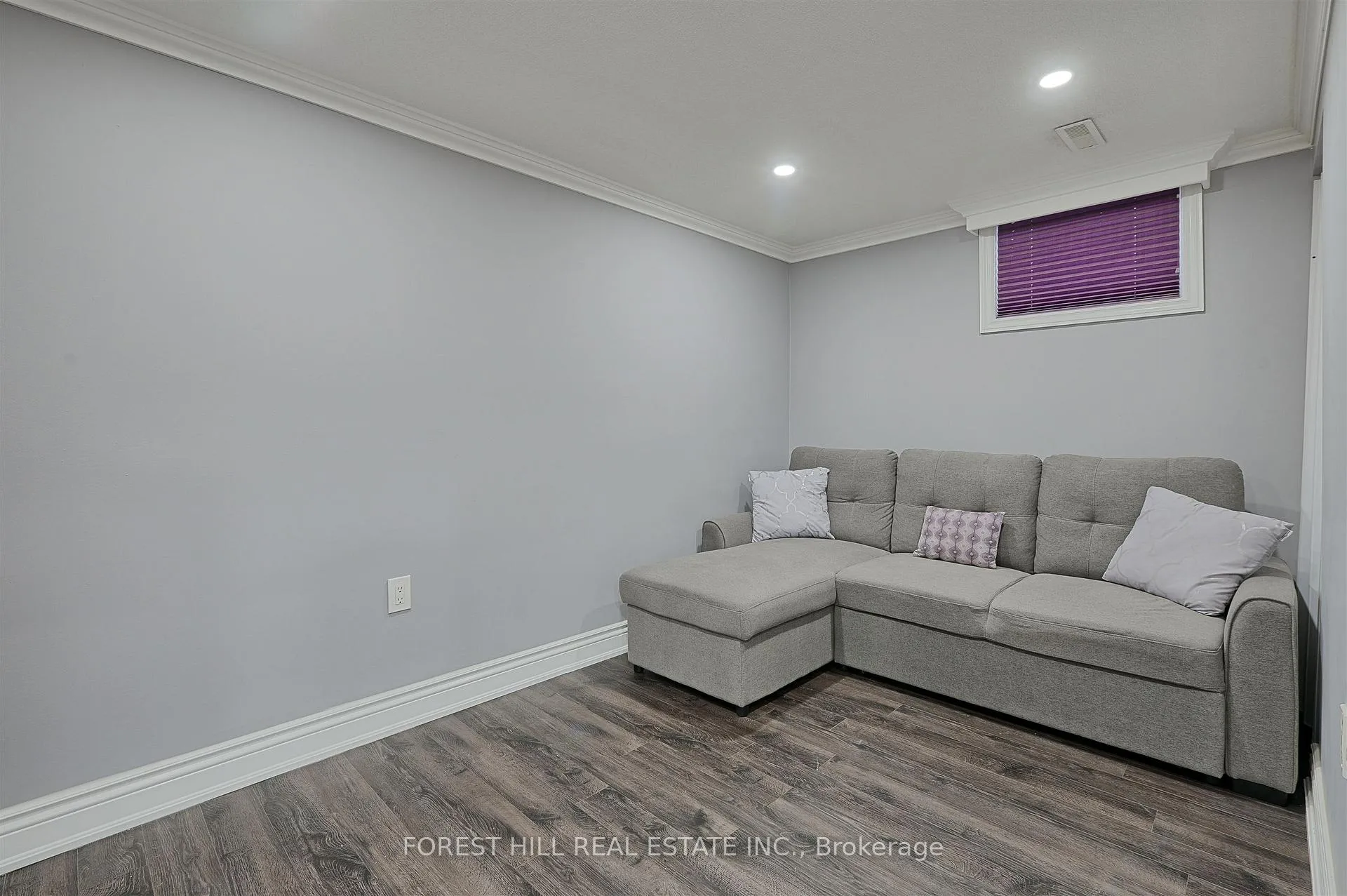 Photo 24 of 17 Rushmore Crescent, Brampton, Heart Lake East — HOMEH