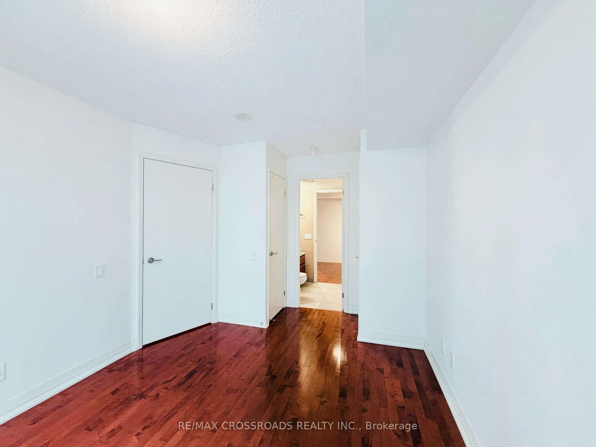 Photo 7 of Unit 503, 21 Carlton Street, Toronto, Church-Yonge Corridor — HOMEH