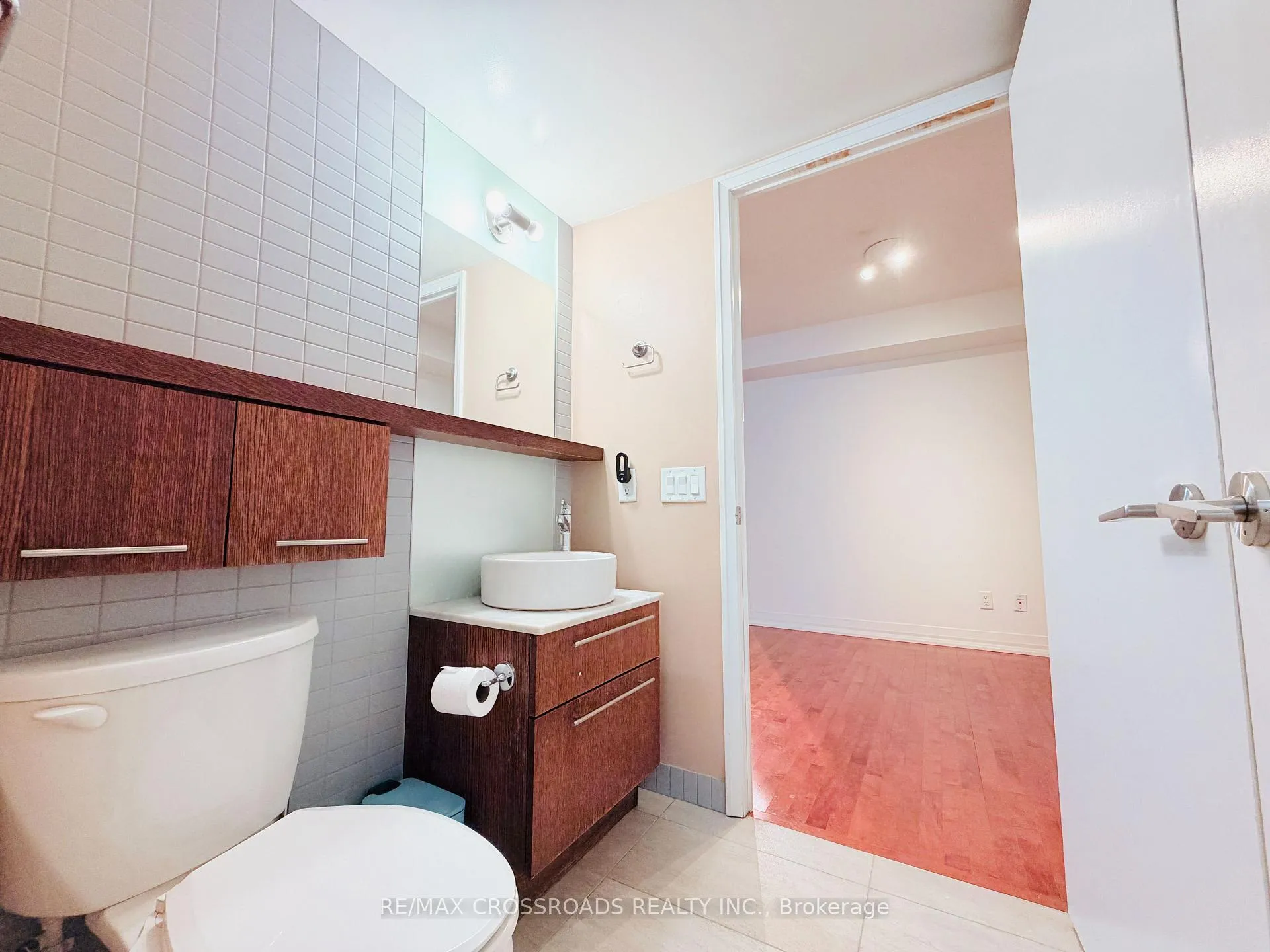 Photo 8 of Unit 503, 21 Carlton Street, Toronto, Church-Yonge Corridor — HOMEH