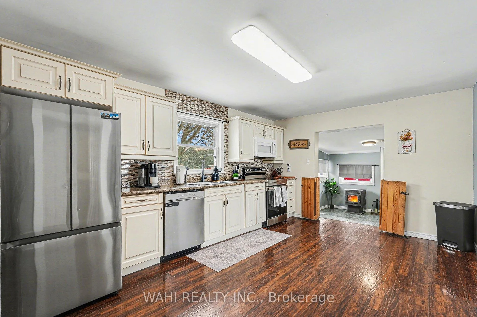 Photo 11 of 6370 Concession 6 Road N, Augusta, Augusta Twp — HOMEH