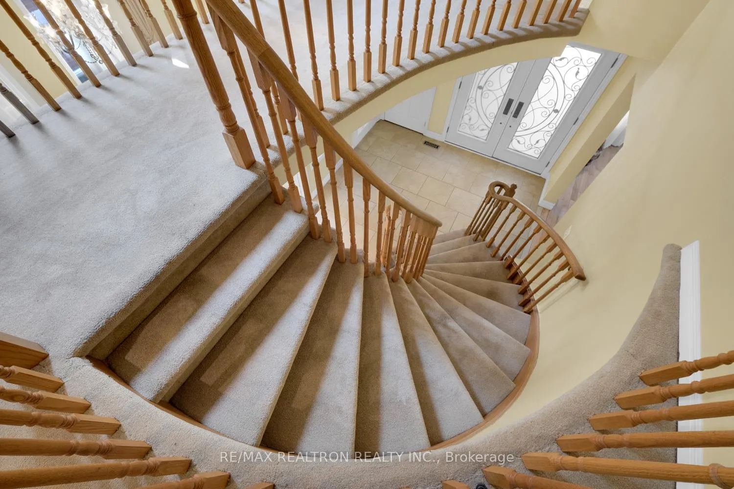 Photo 18 of 10 Chiswick Crescent, Aurora, Aurora Highlands — HOMEH