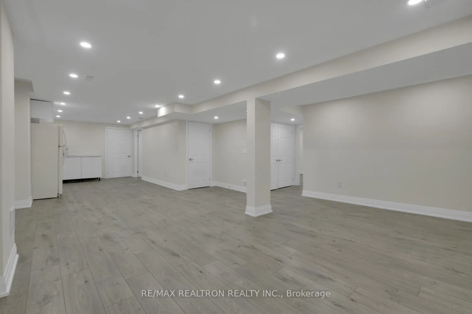 Photo 36 of 10 Chiswick Crescent, Aurora, Aurora Highlands — HOMEH