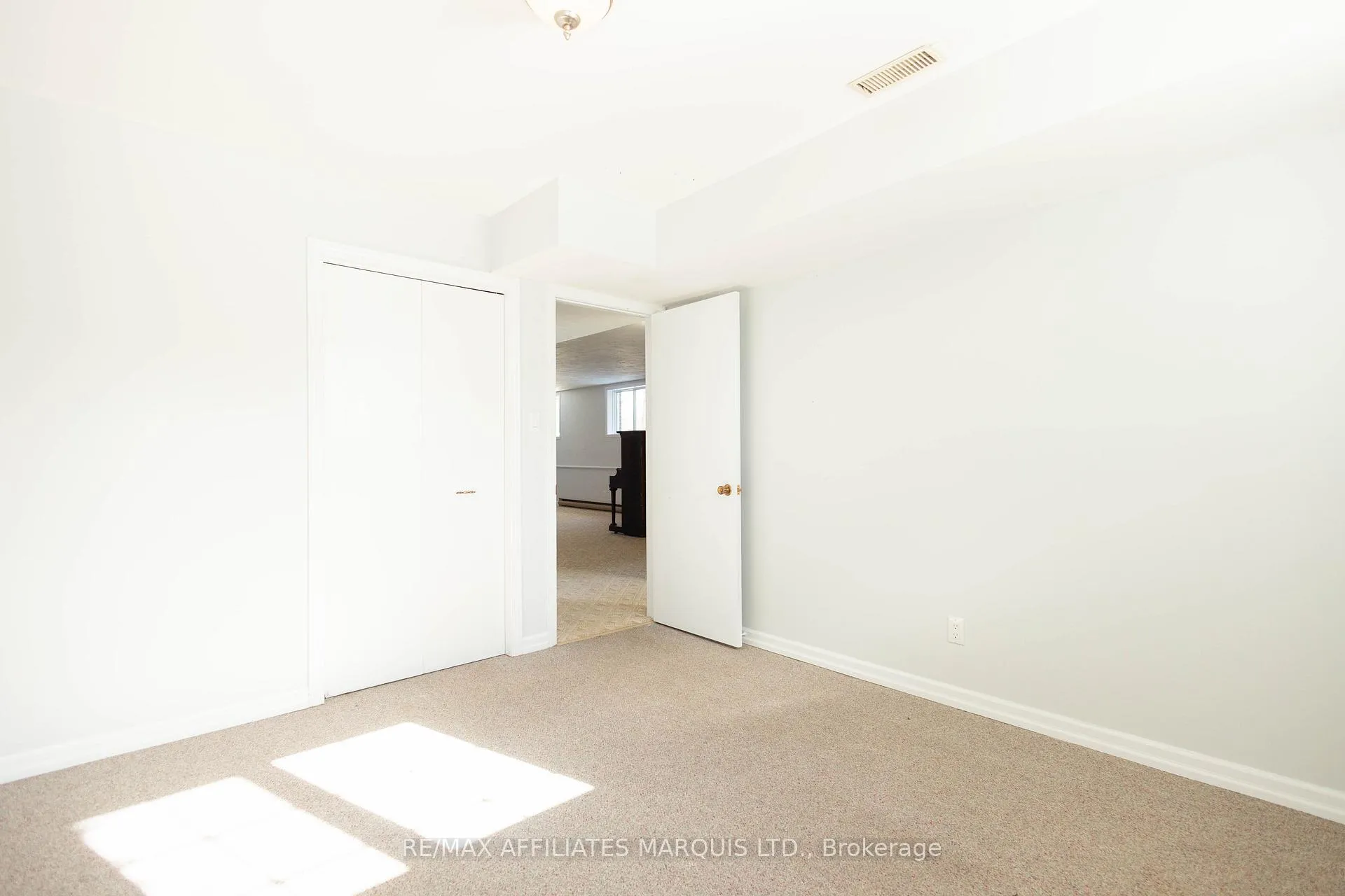 Photo 21 of 1901 Concorde Avenue, Cornwall — HOMEH