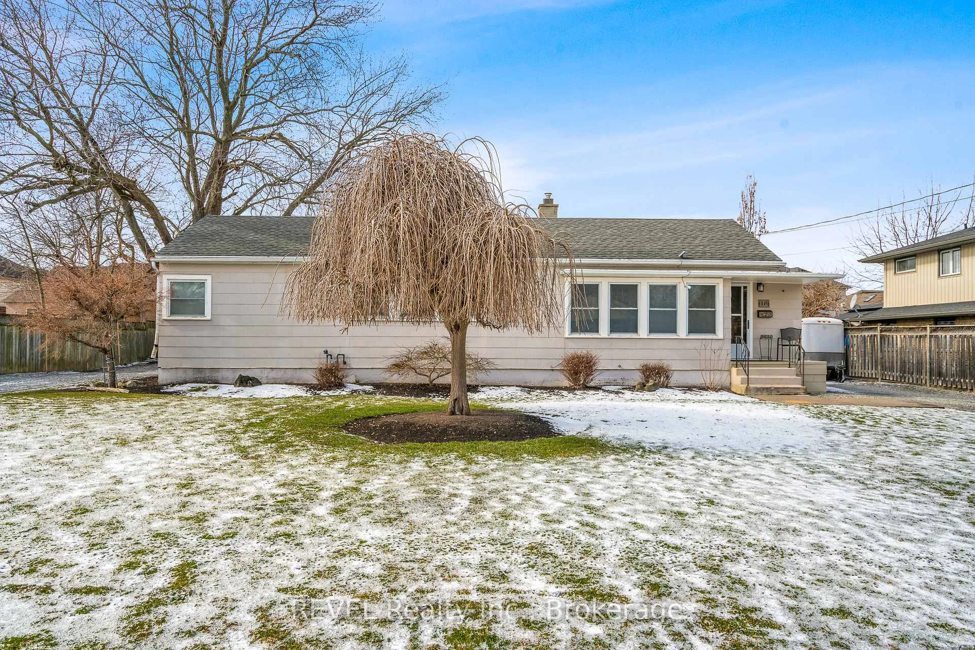 Photo 15 of 18 Valley Road, St. Catharines, Rykert/Vansickle — HOMEH