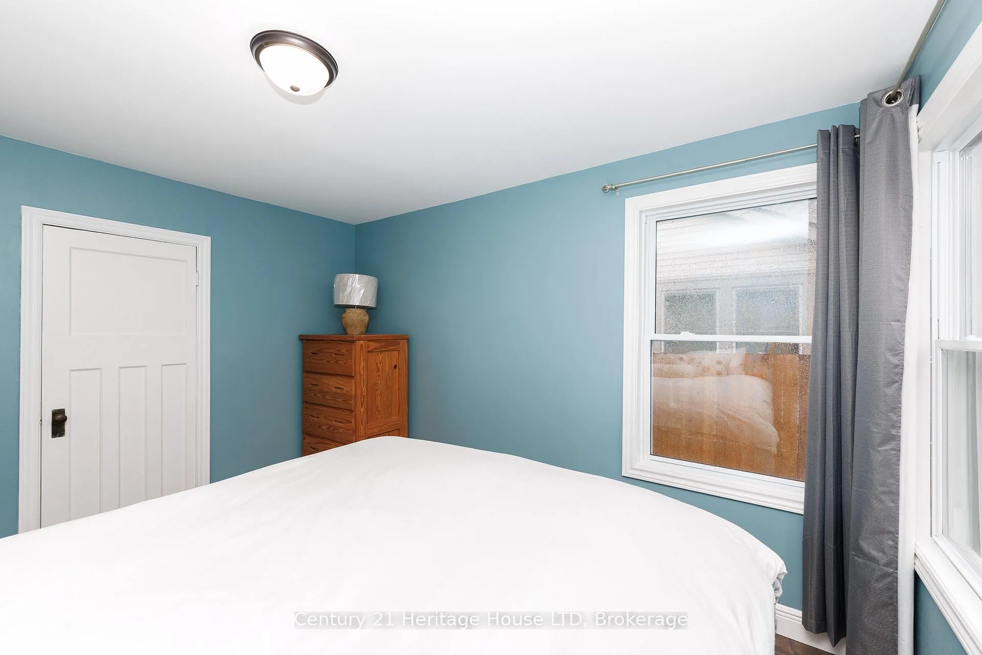 Photo 15 of 21 Keele Street, St. Catharines, Burleigh Hill — HOMEH