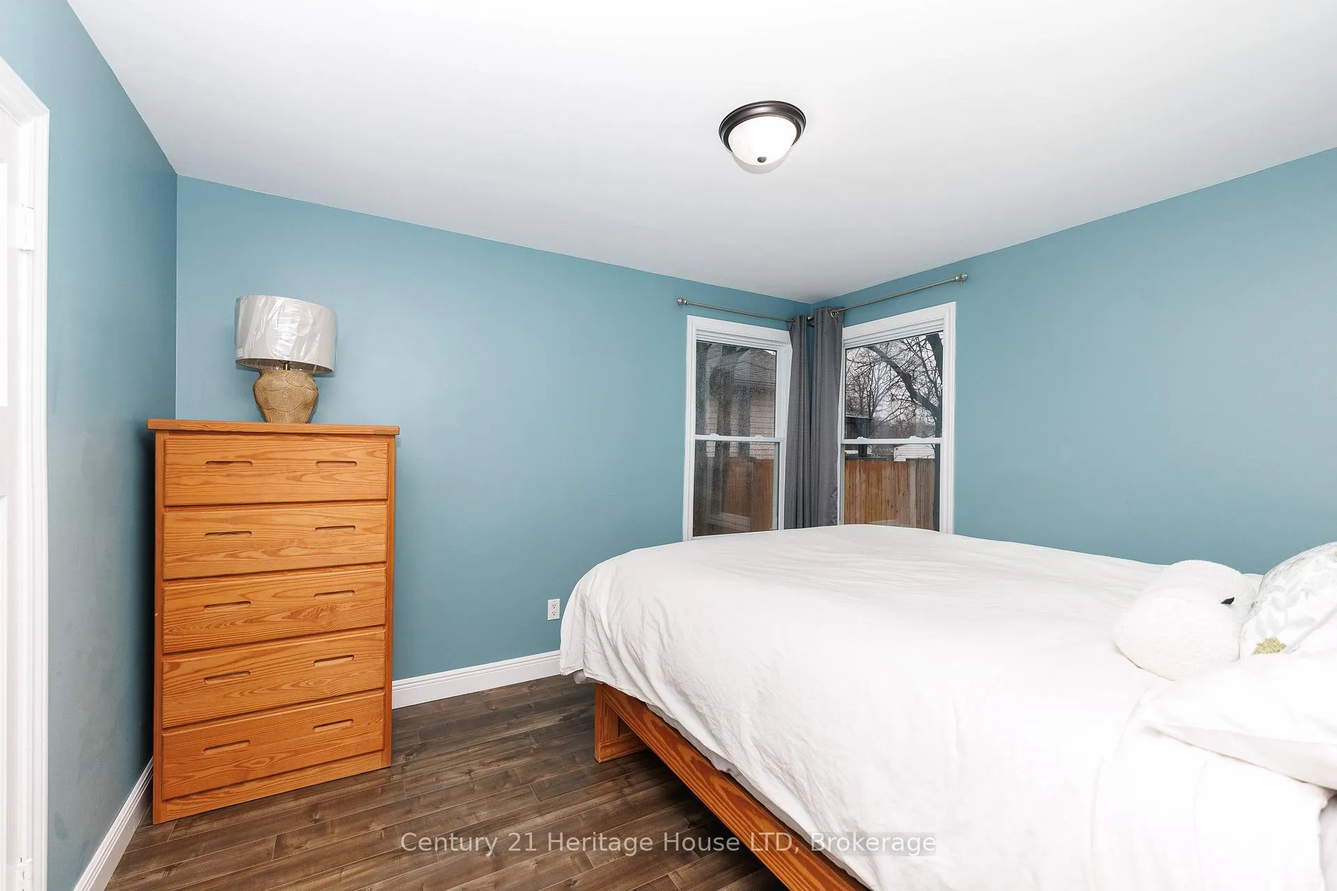 Photo 17 of 21 Keele Street, St. Catharines, Burleigh Hill — HOMEH