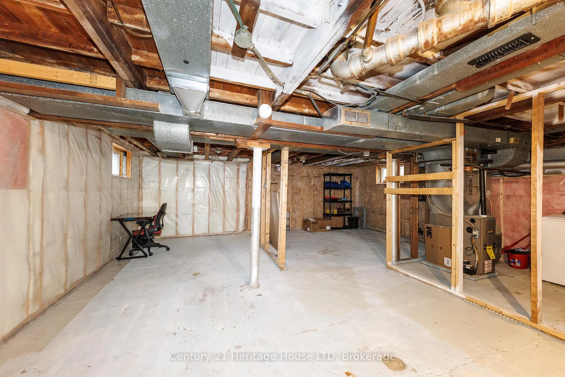 Photo 23 of 21 Keele Street, St. Catharines, Burleigh Hill — HOMEH