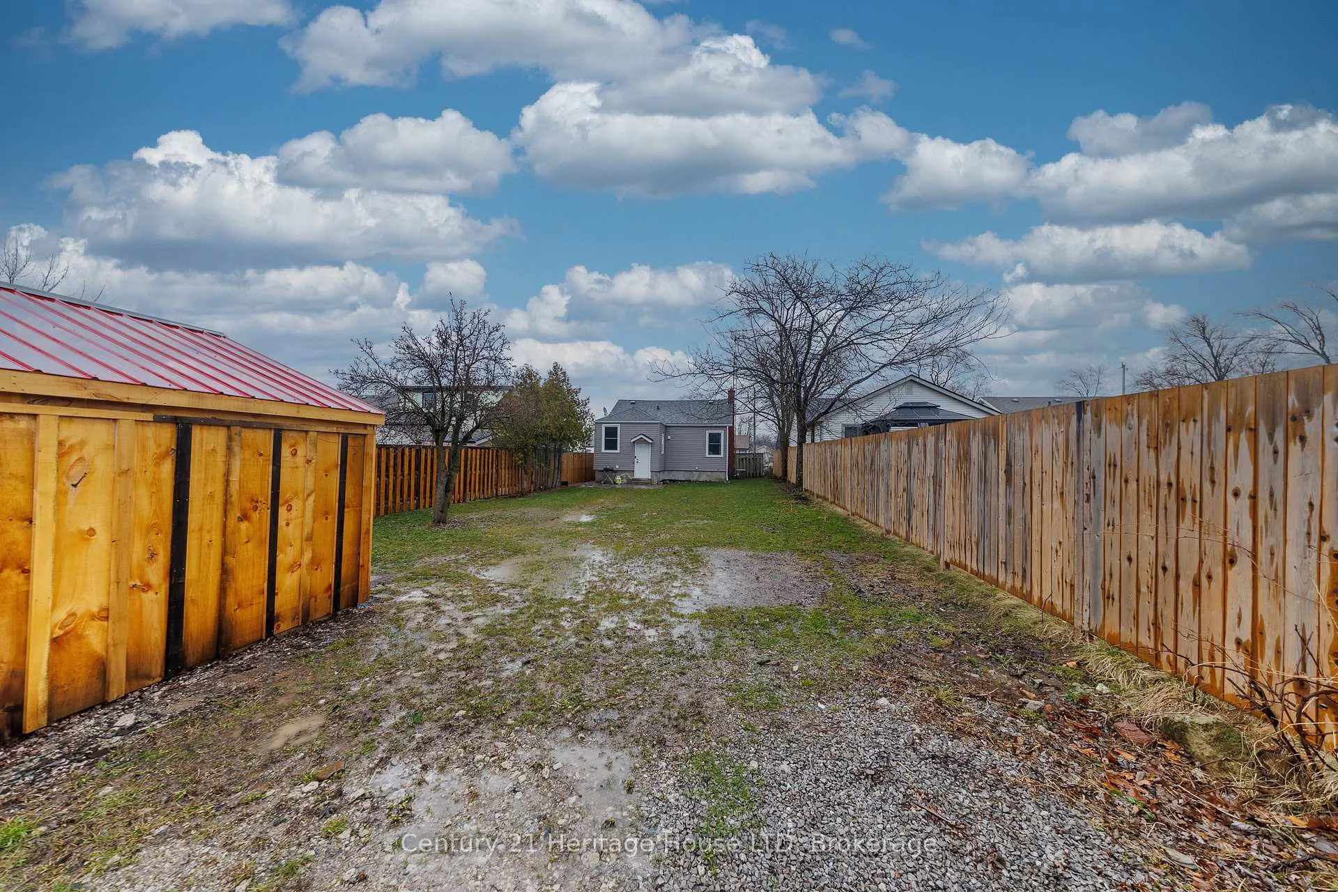 Photo 24 of 21 Keele Street, St. Catharines, Burleigh Hill — HOMEH