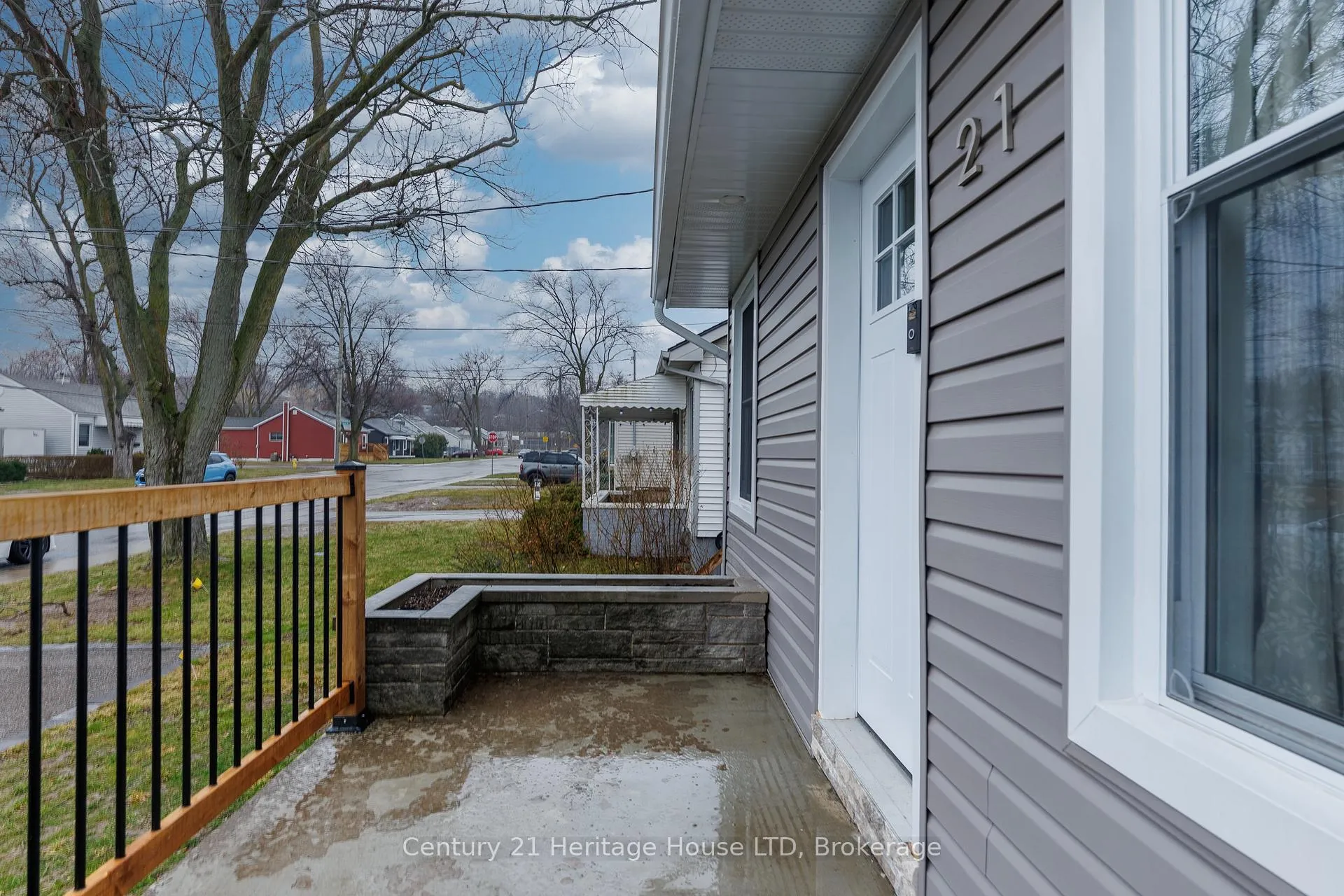 Photo 28 of 21 Keele Street, St. Catharines, Burleigh Hill — HOMEH