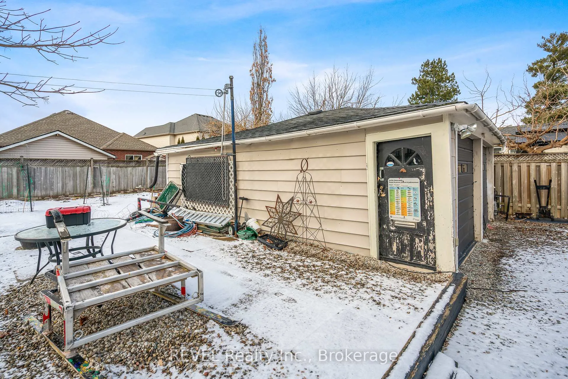 Photo 14 of 18 A,B,C,D Valley Road, St. Catharines, Rykert/Vansickle — HOMEH