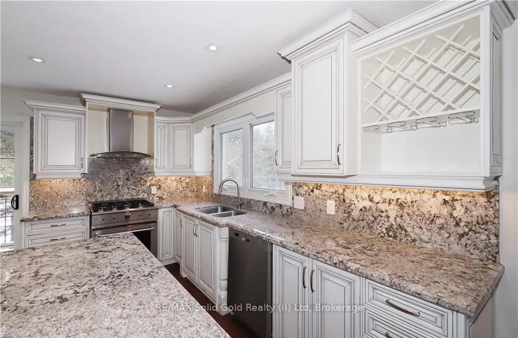 Photo 12 of 11 Norbert Street, Kitchener, Bridgeport — HOMEH