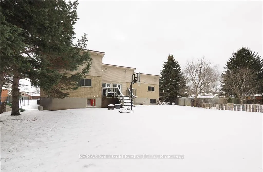Photo 40 of 11 Norbert Street, Kitchener, Bridgeport — HOMEH