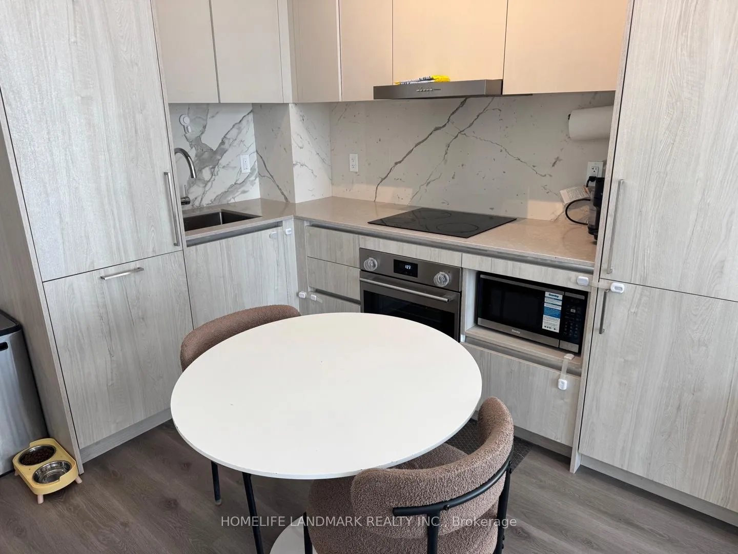 Photo 4 of Unit 3601, 225 Commerce Street, Vaughan, Vaughan Corporate Centre — HOMEH