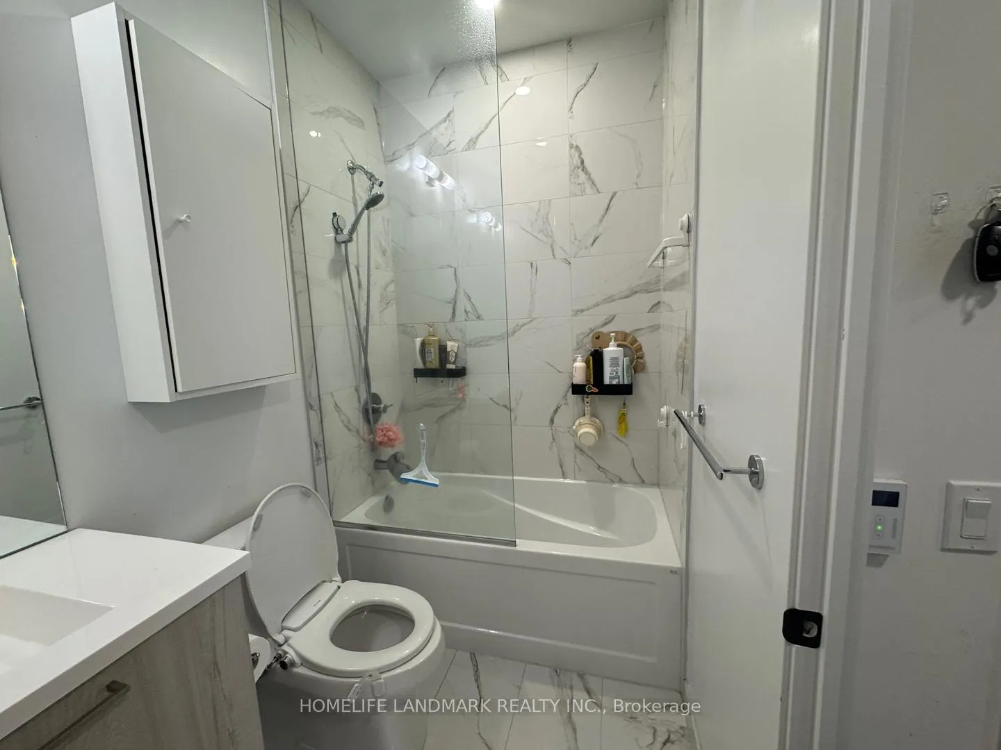Photo 10 of Unit 3601, 225 Commerce Street, Vaughan, Vaughan Corporate Centre — HOMEH