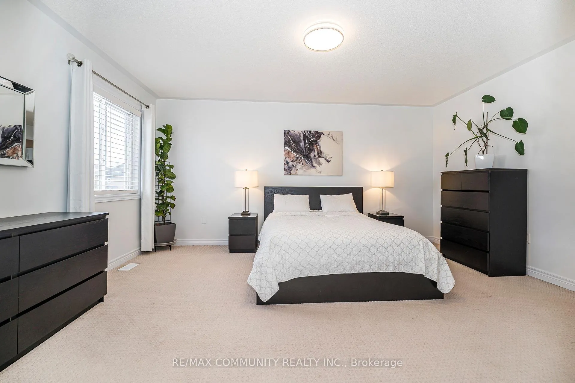 Photo 18 of 18 Duval Street, Clarington, Courtice — HOMEH