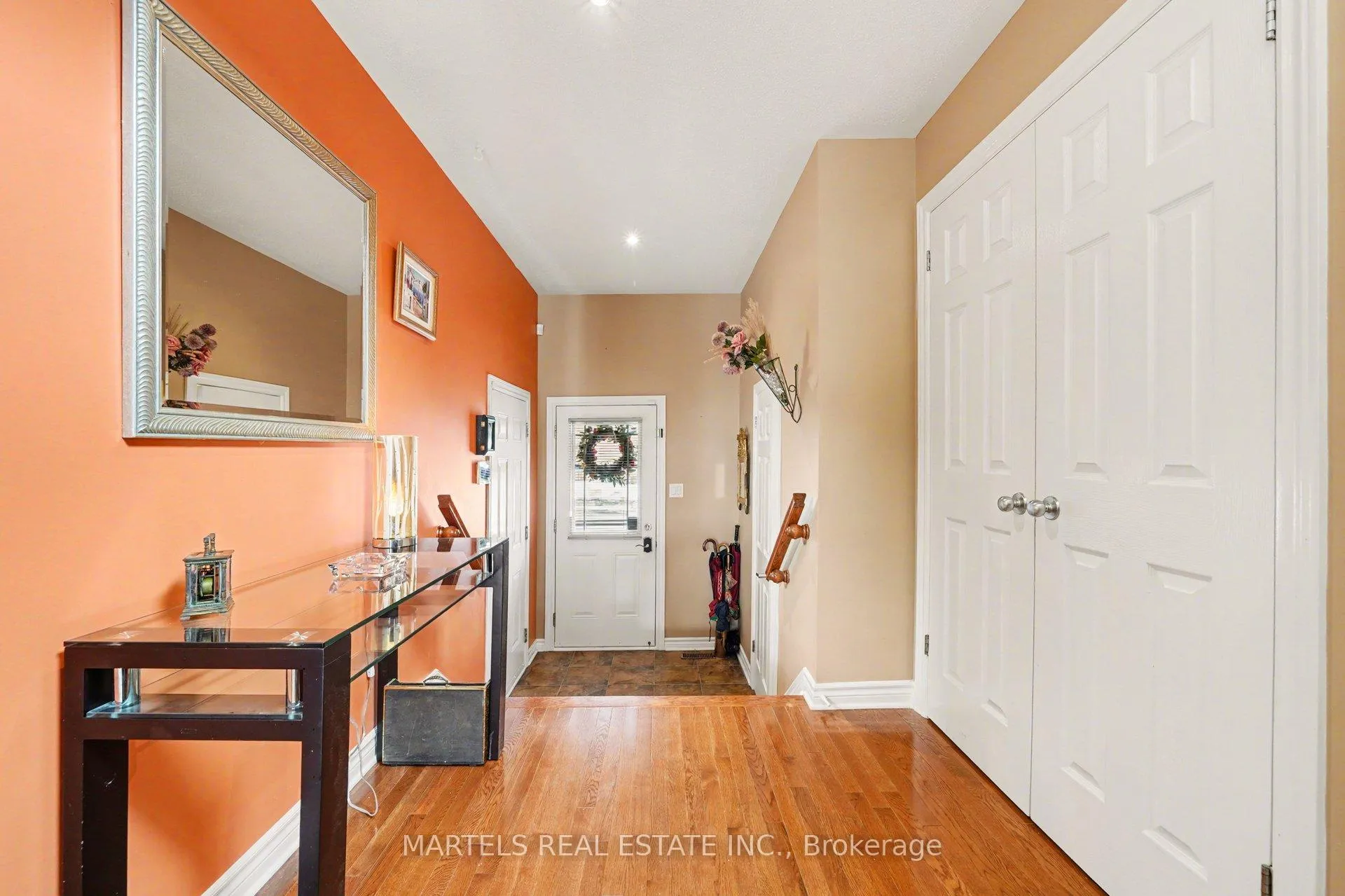 Photo 3 of 154 Marrissa Avenue, Ottawa, Beacon Hill South — HOMEH